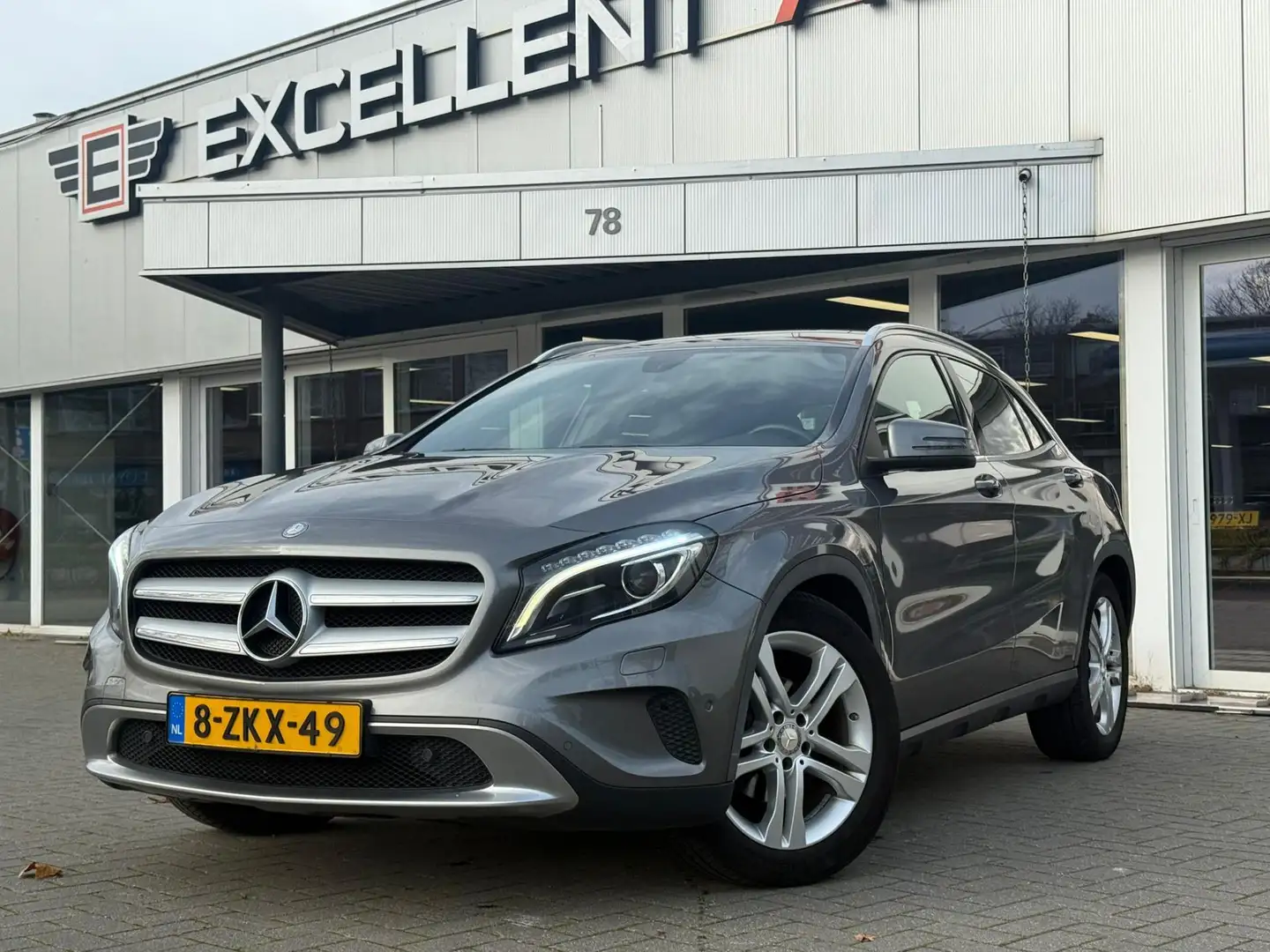 Mercedes-Benz GLA 200 CDI Edition 1 Gris - 1