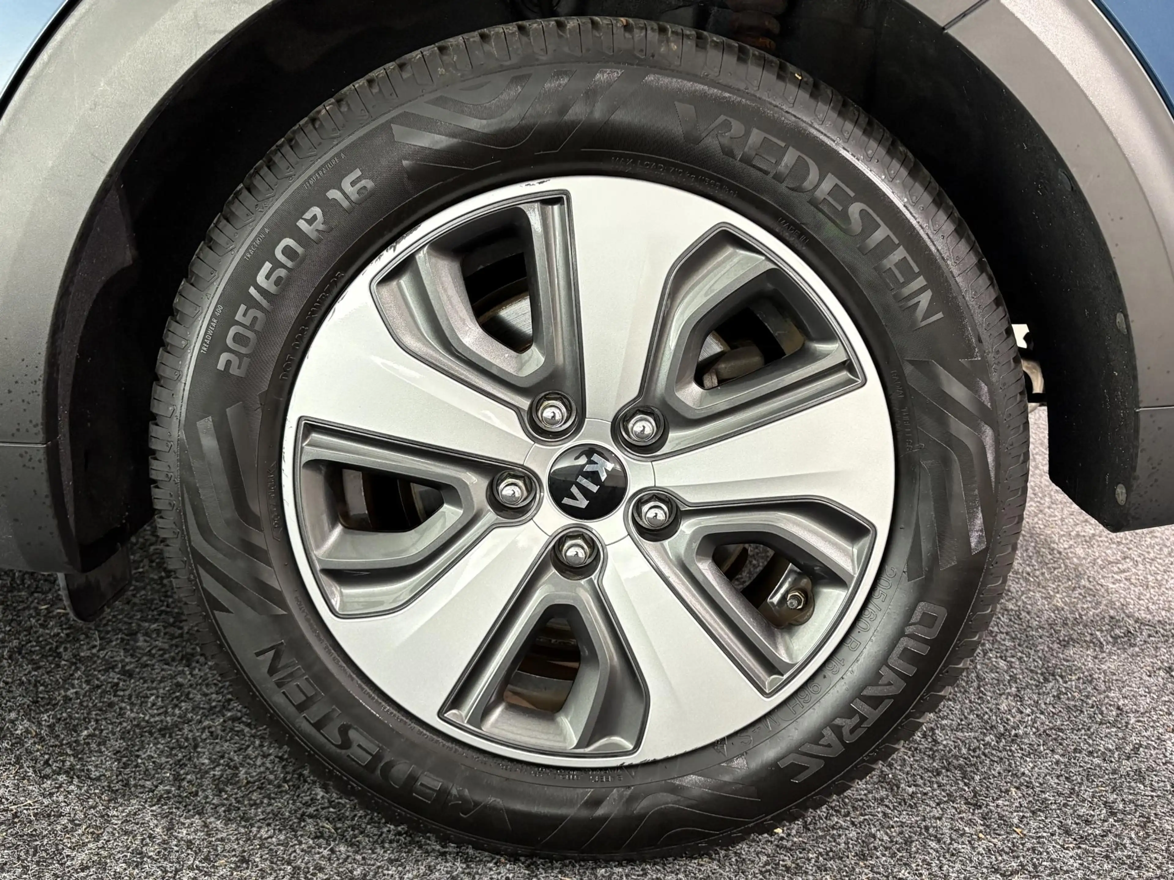 Kia Niro 1.6 GDi Hybrid DynamicPlusLine | TREKHAAK | CARPLA — photo 28