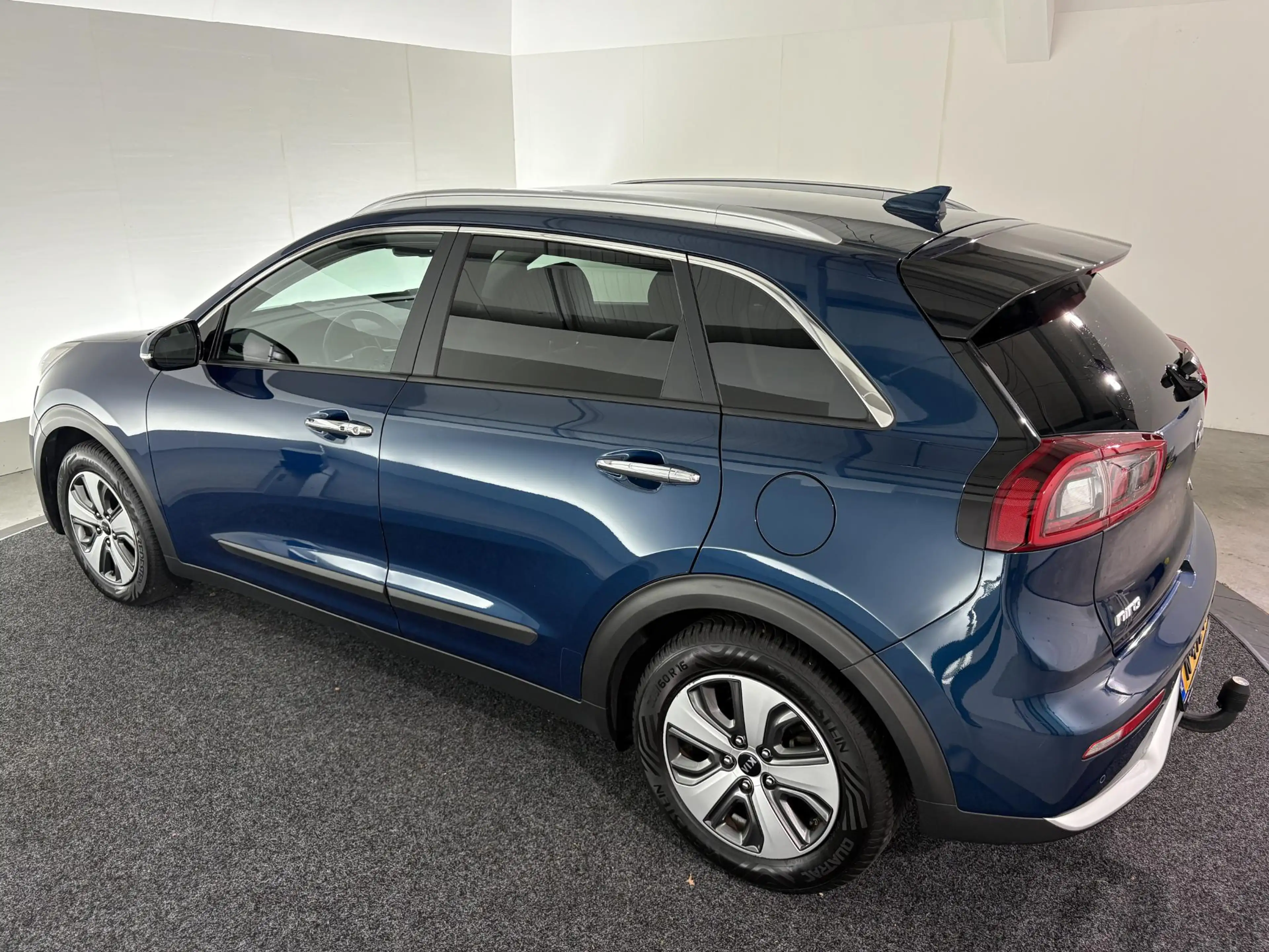 Kia Niro 1.6 GDi Hybrid DynamicPlusLine | TREKHAAK | CARPLA — photo 23