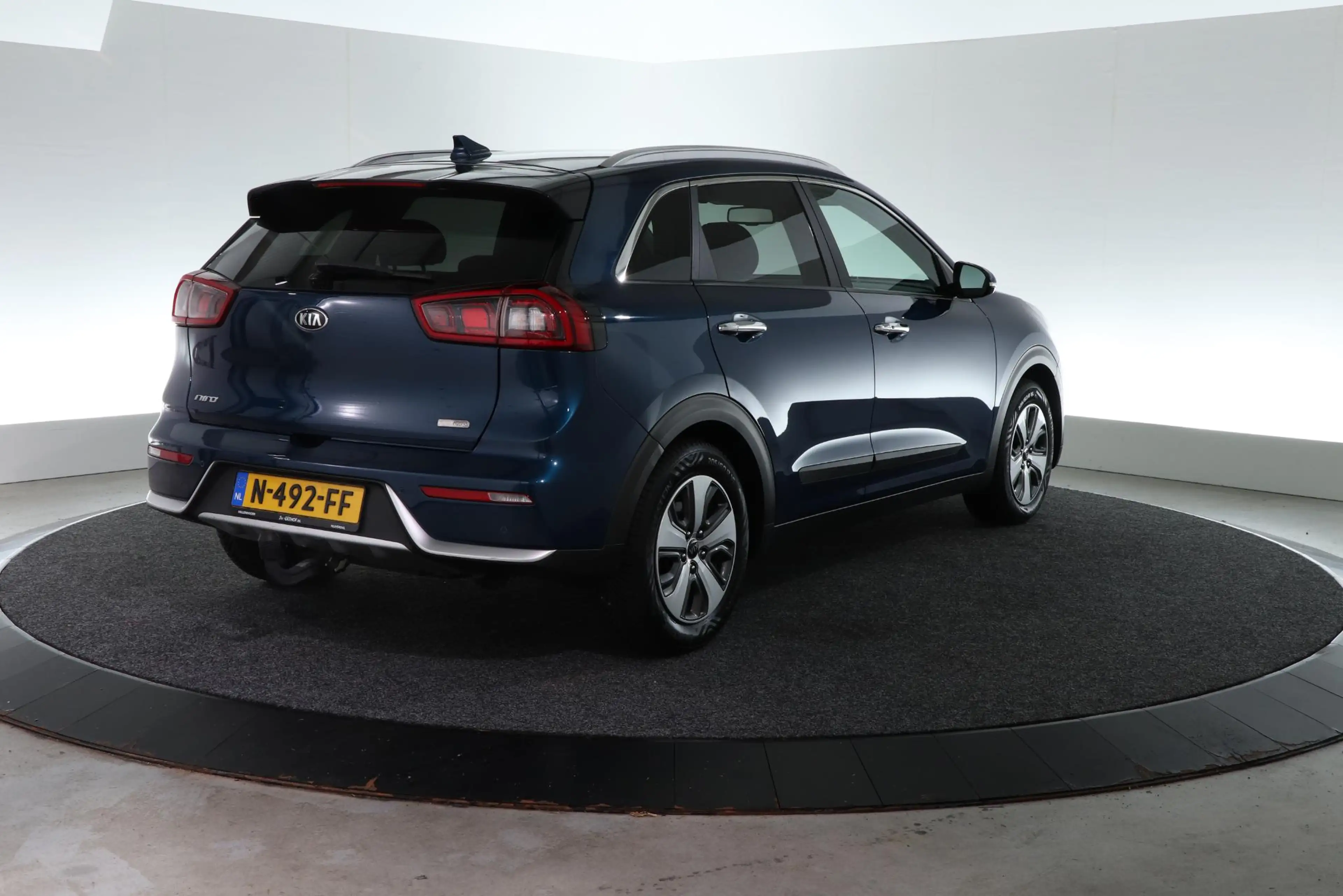Kia Niro 1.6 GDi Hybrid DynamicPlusLine | TREKHAAK | CARPLA — photo 2