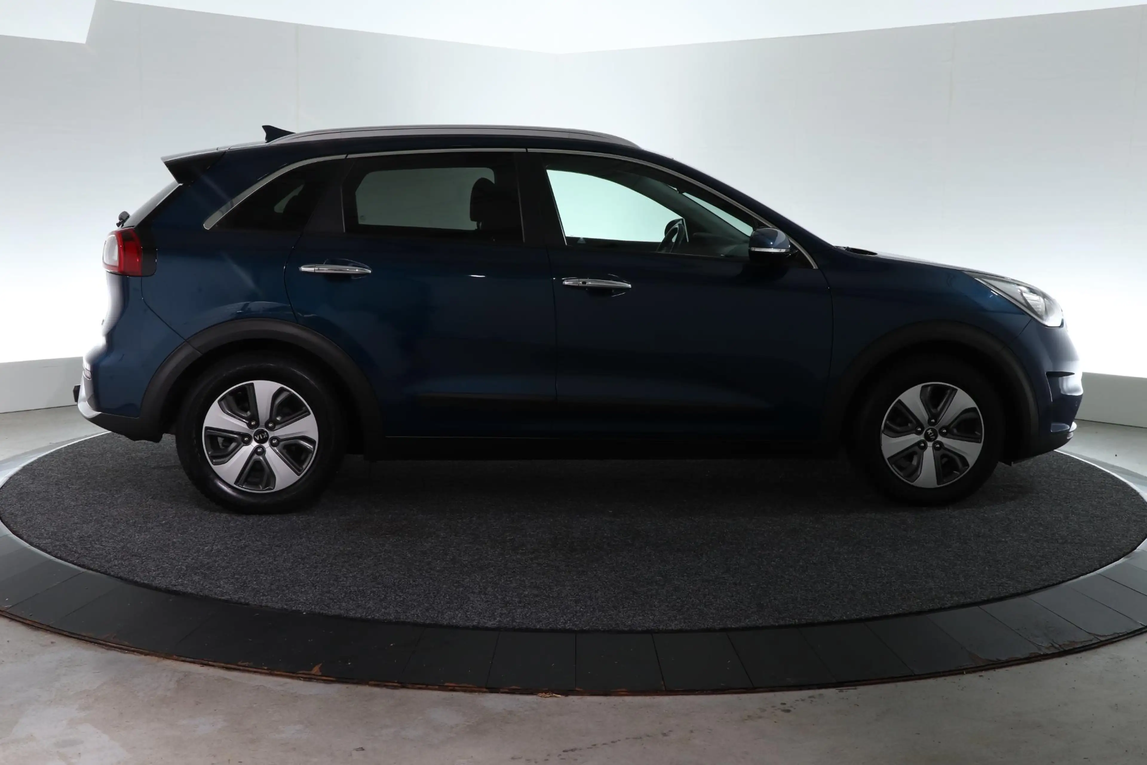 Kia Niro 1.6 GDi Hybrid DynamicPlusLine | TREKHAAK | CARPLA — photo 7