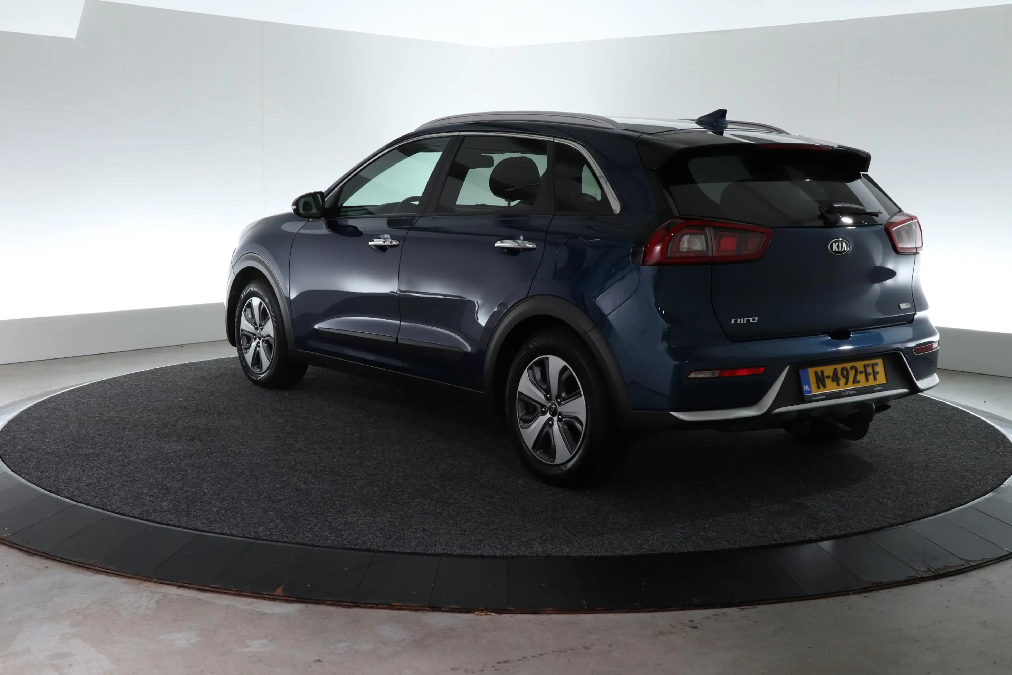 Kia Niro 1.6 GDi Hybrid DynamicPlusLine | TREKHAAK | CARPLA — photo 14