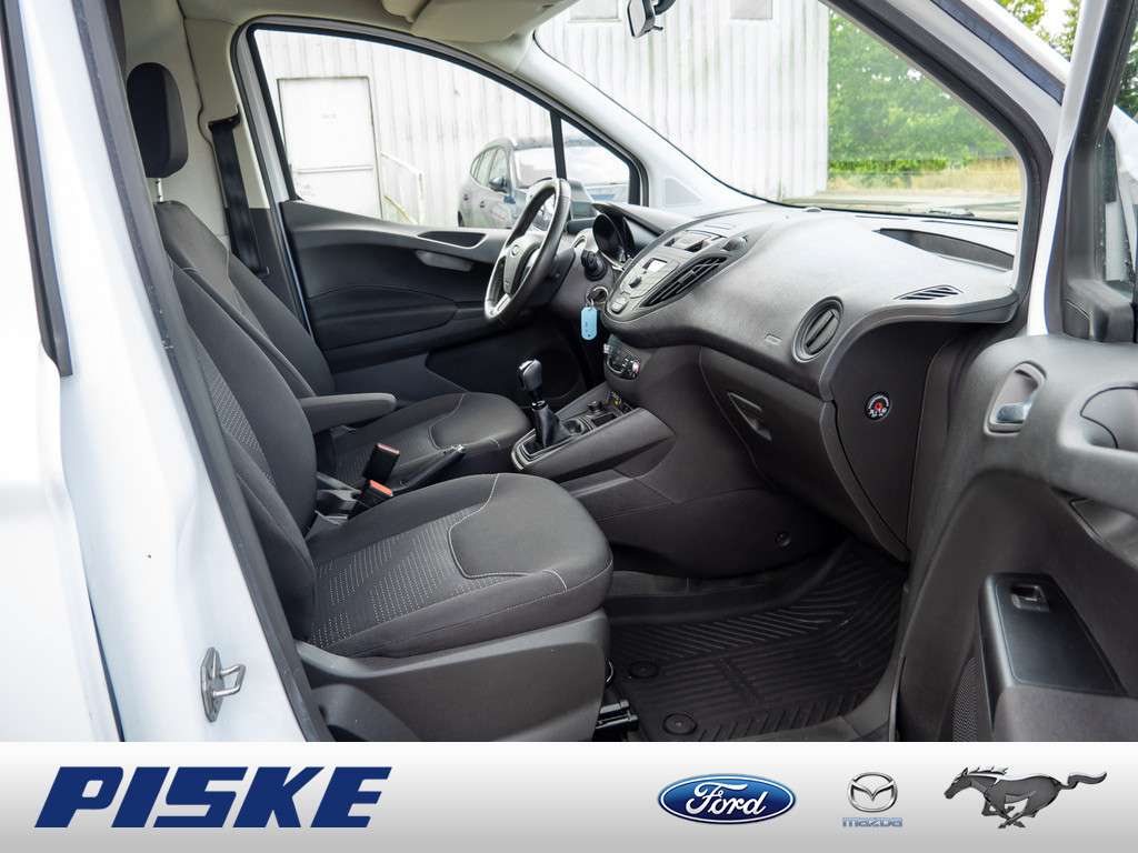 Ford Transit Courier