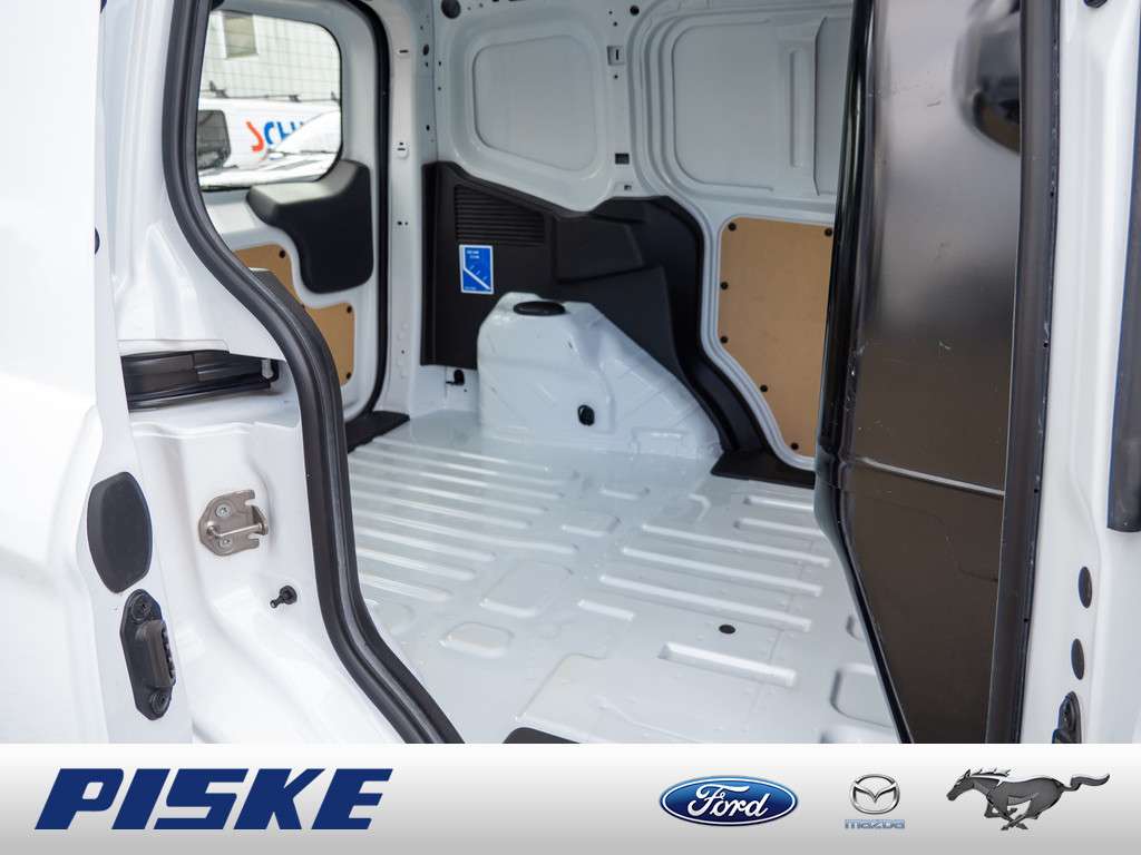 Ford Transit Courier