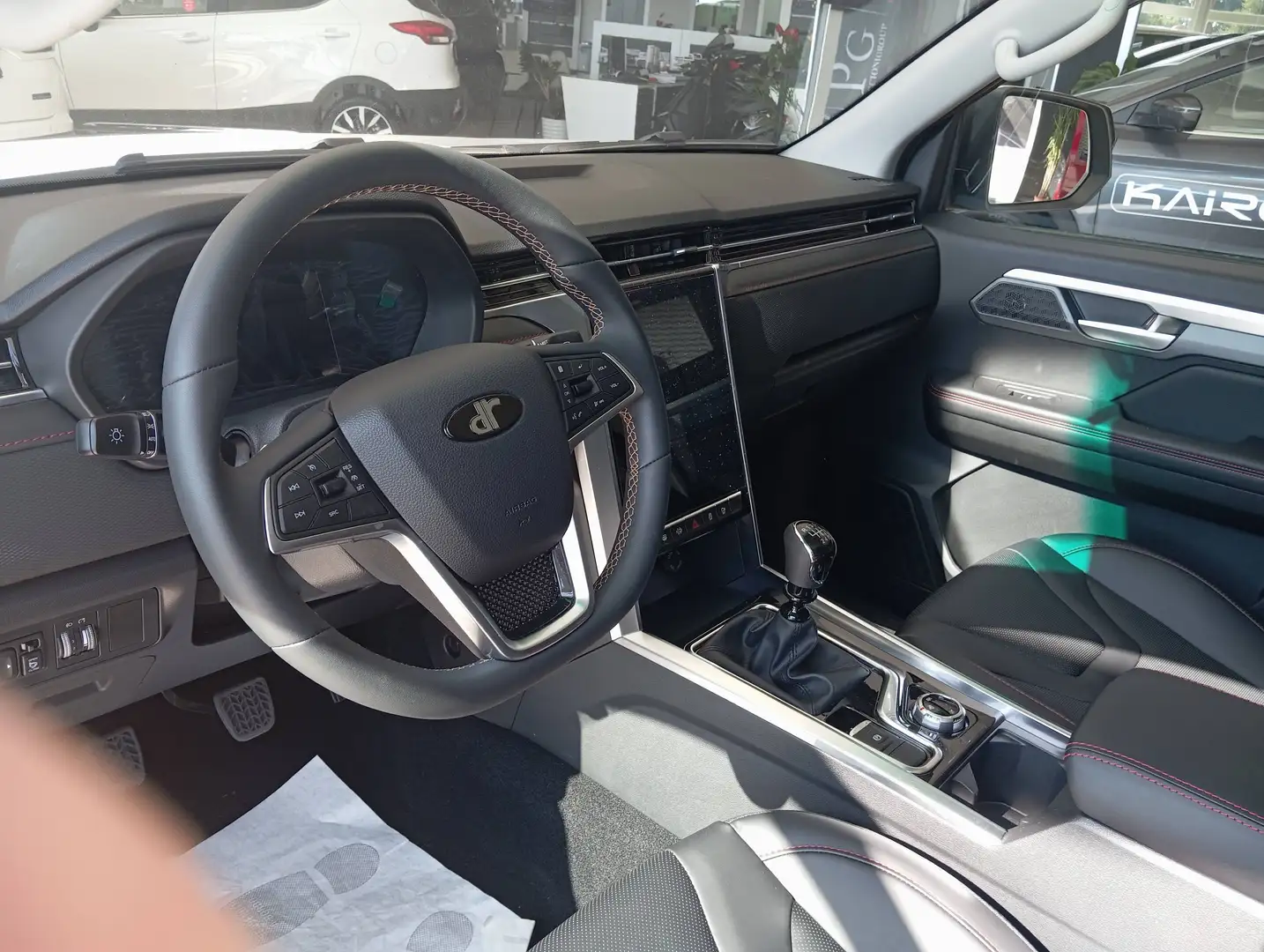DR Automobiles PK8 2.0 turbo diesel 4x4 136cv Weiß - 2
