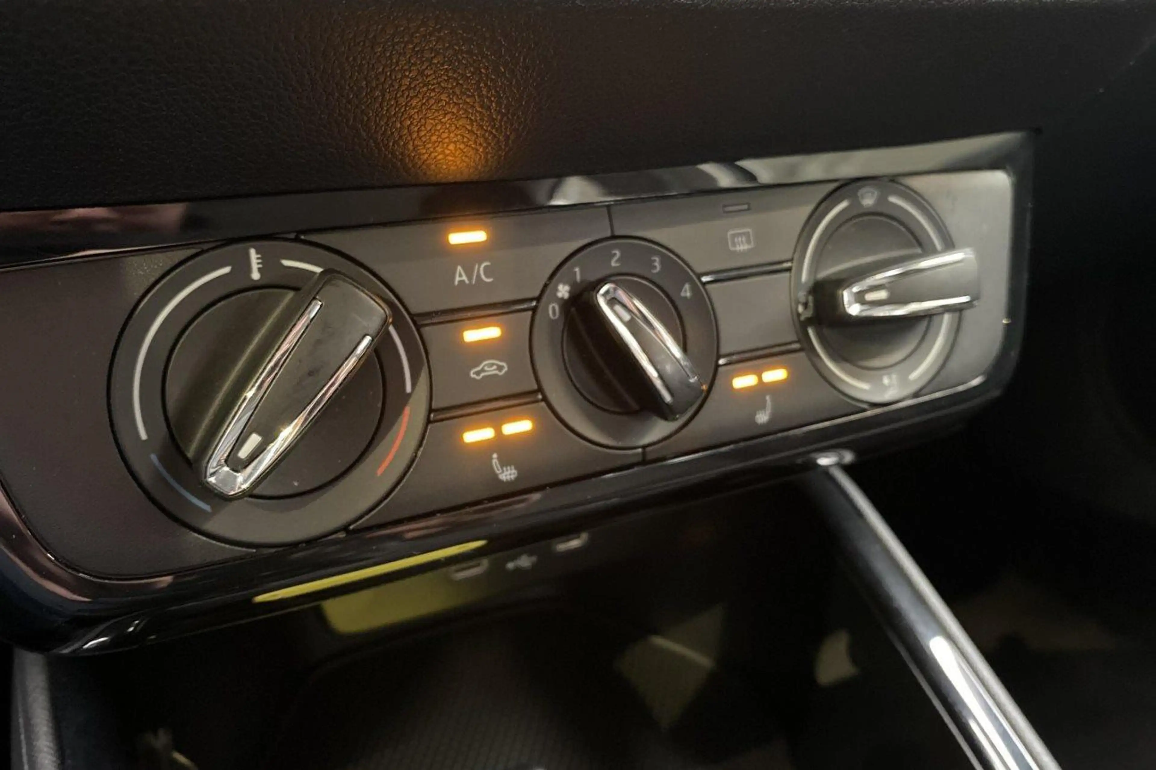 Skoda Fabia Selection — photo 15