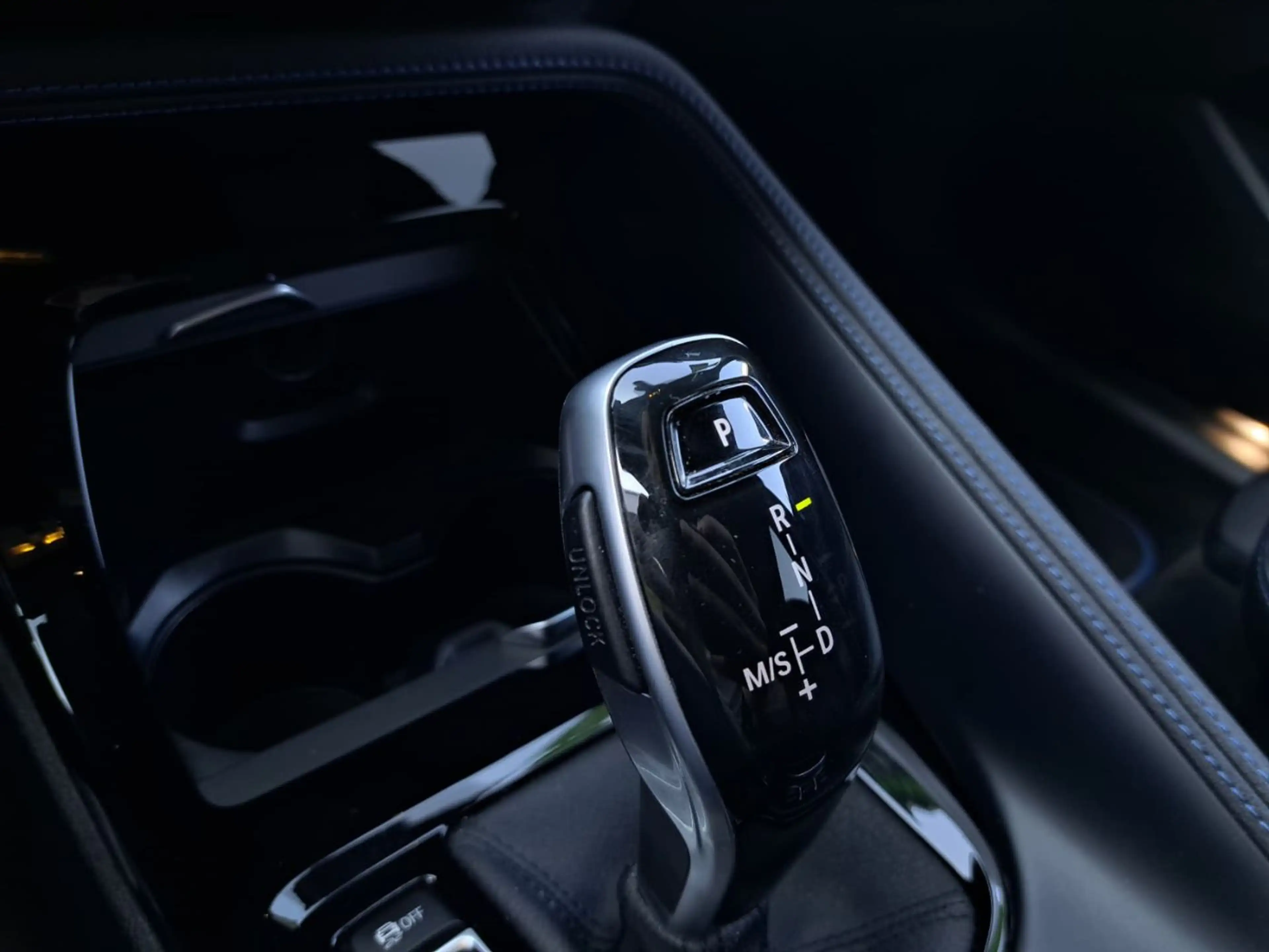 BMW X2 sDrive 20i M-Sport zuverlässiger SUV*wenig KM — photo 21