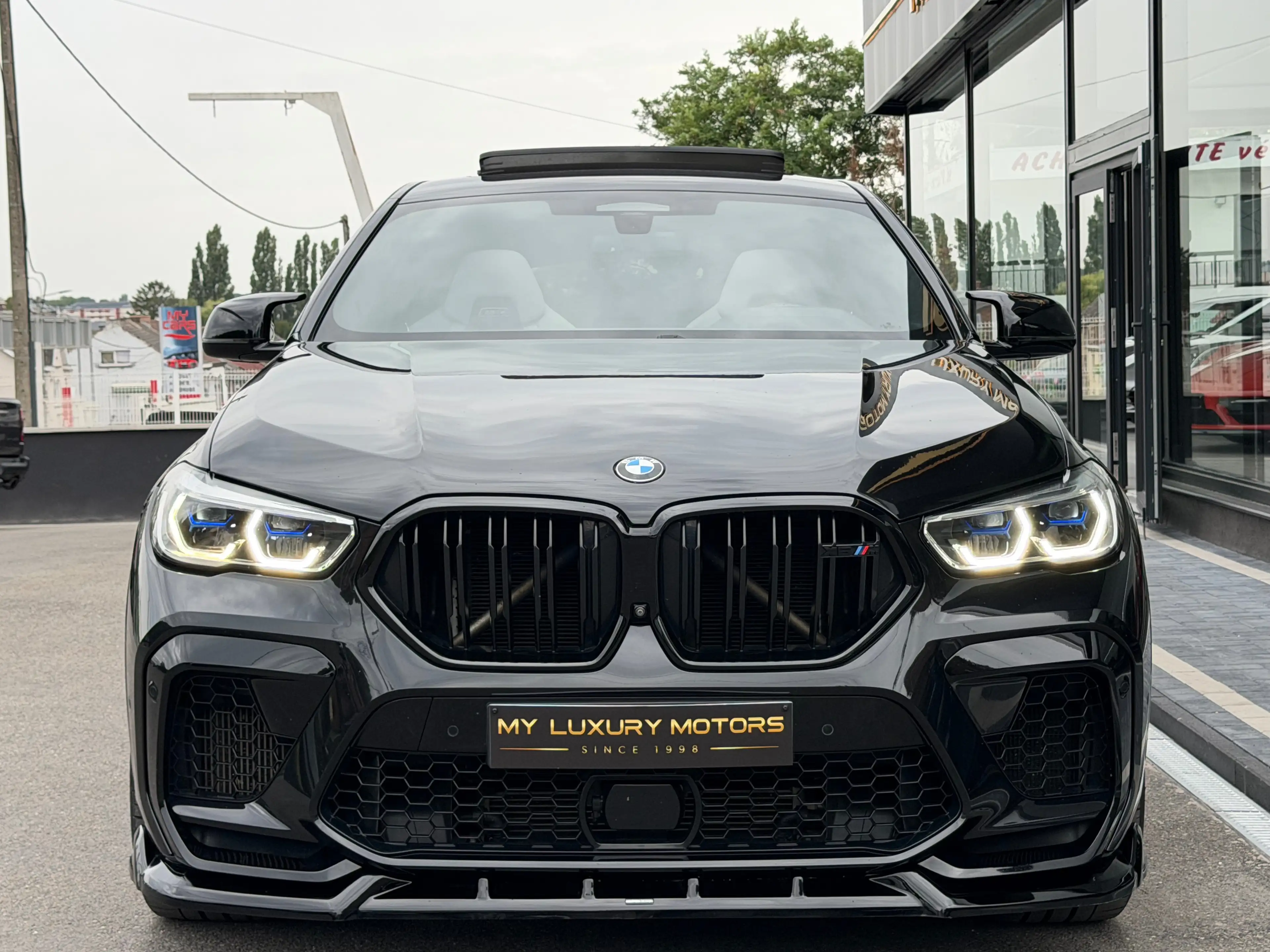 BMW X6 M X6 M 4.4 V8 COMPETITON BLACK PACK MAXTON DESIGN PANORAMIC SKY LOUNCH HEADUP MASSAGES — photo 4