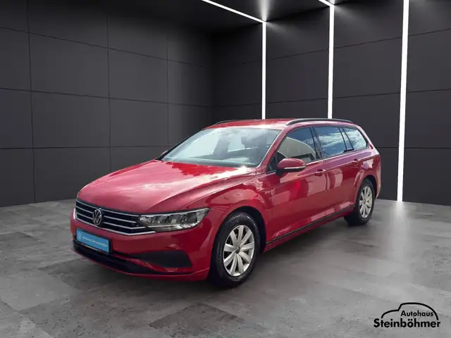 Volkswagen Passat view 2