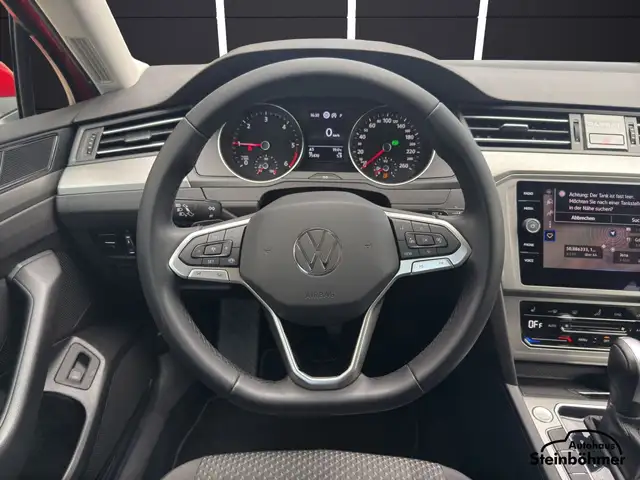 Volkswagen Passat view 16