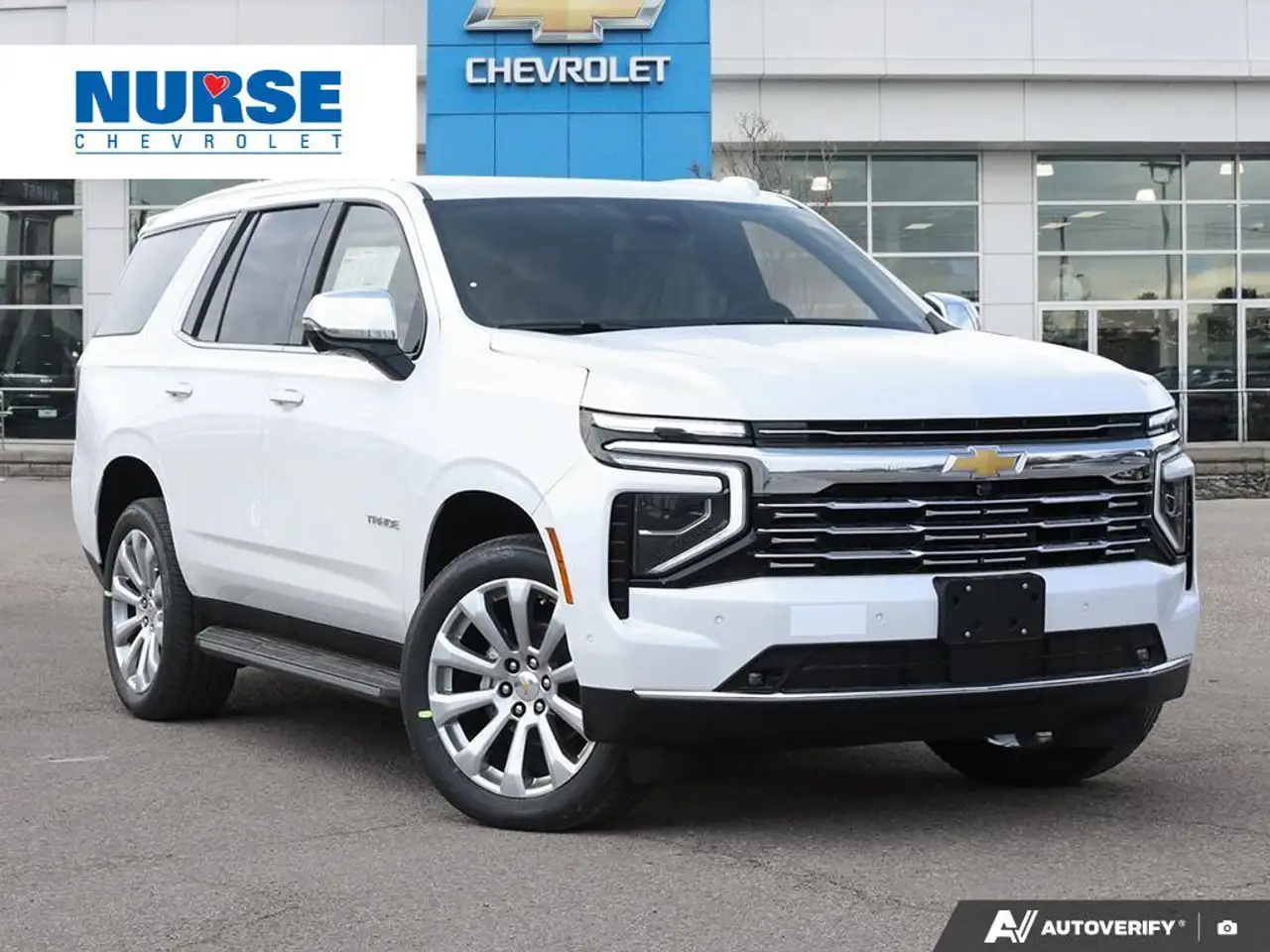 Chevrolet Tahoe снимка Chevrolet Tahoe