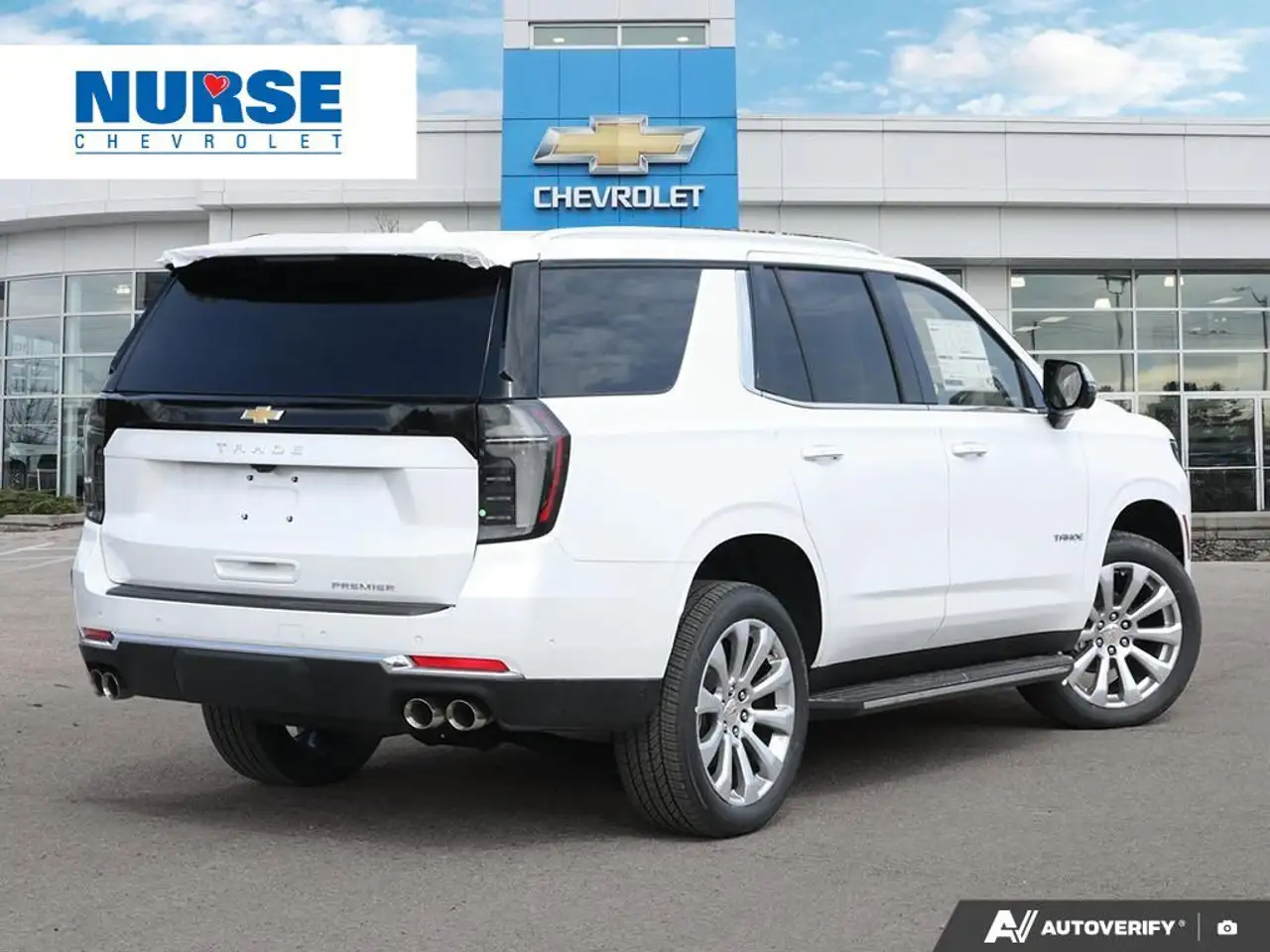 Chevrolet Tahoe снимка Chevrolet Tahoe