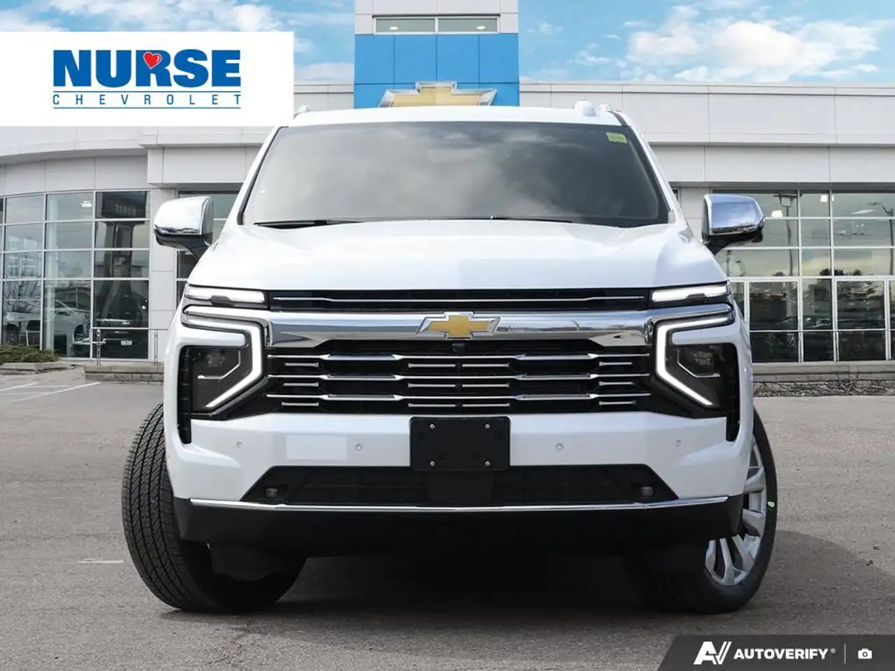 Chevrolet Tahoe снимка Chevrolet Tahoe