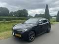 Alfa Romeo Stelvio 2.0 T Q4 Luxery, 320pk, 20",Pano, vol!! Zwart - thumbnail 2