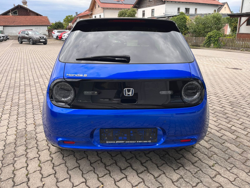 Honda e Advance — photo 3