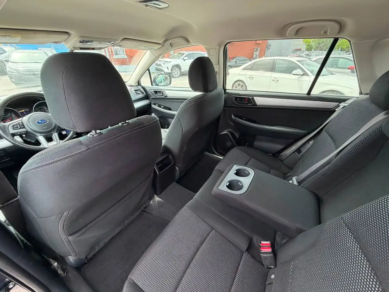 Subaru OUTBACK снимка Subaru OUTBACK