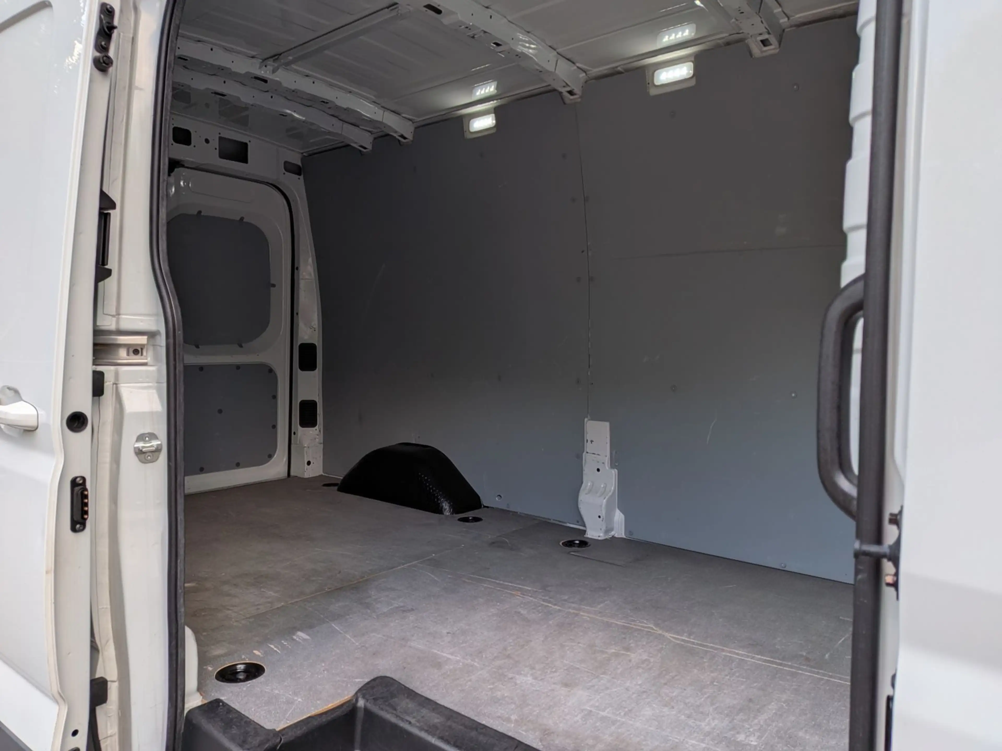Maxus Deliver 9 L2 H2 TEMPOMAT*KAMERA*KLIMA*PDC* — photo 15