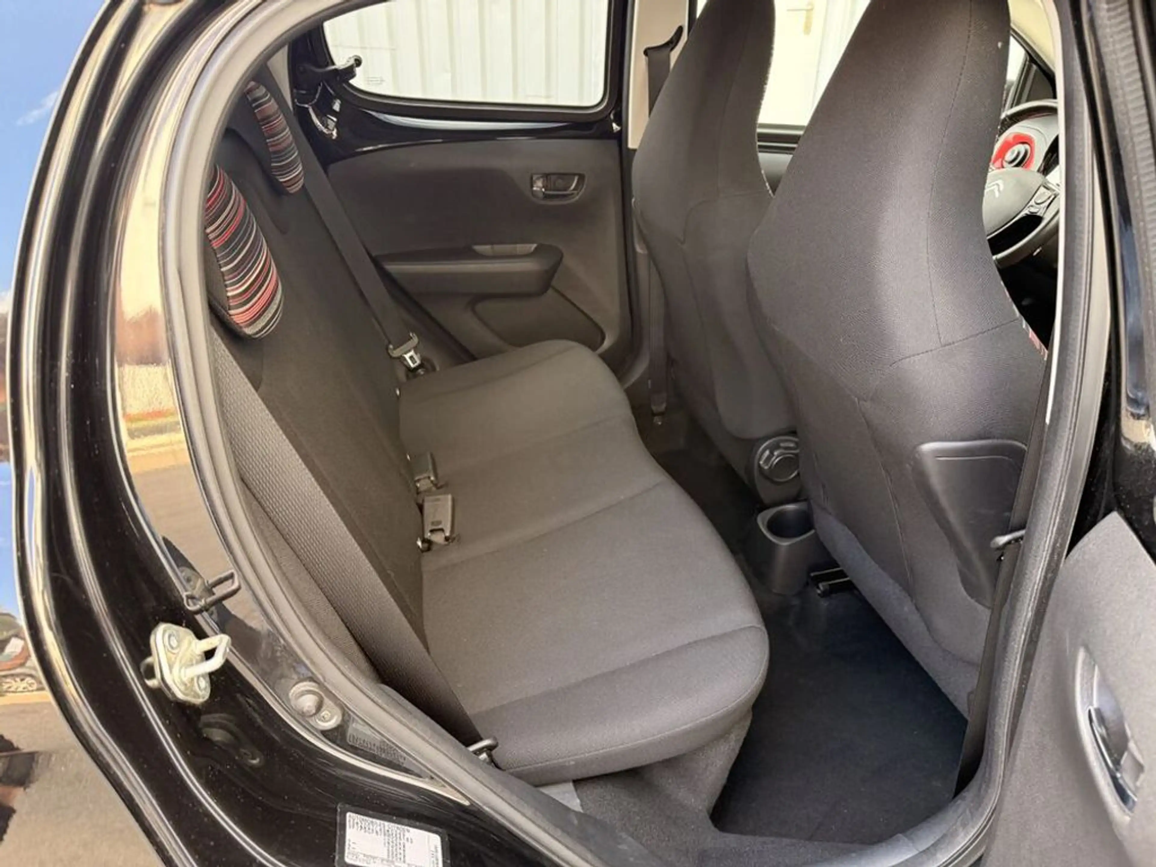 Citroen C1 Shine — photo 13