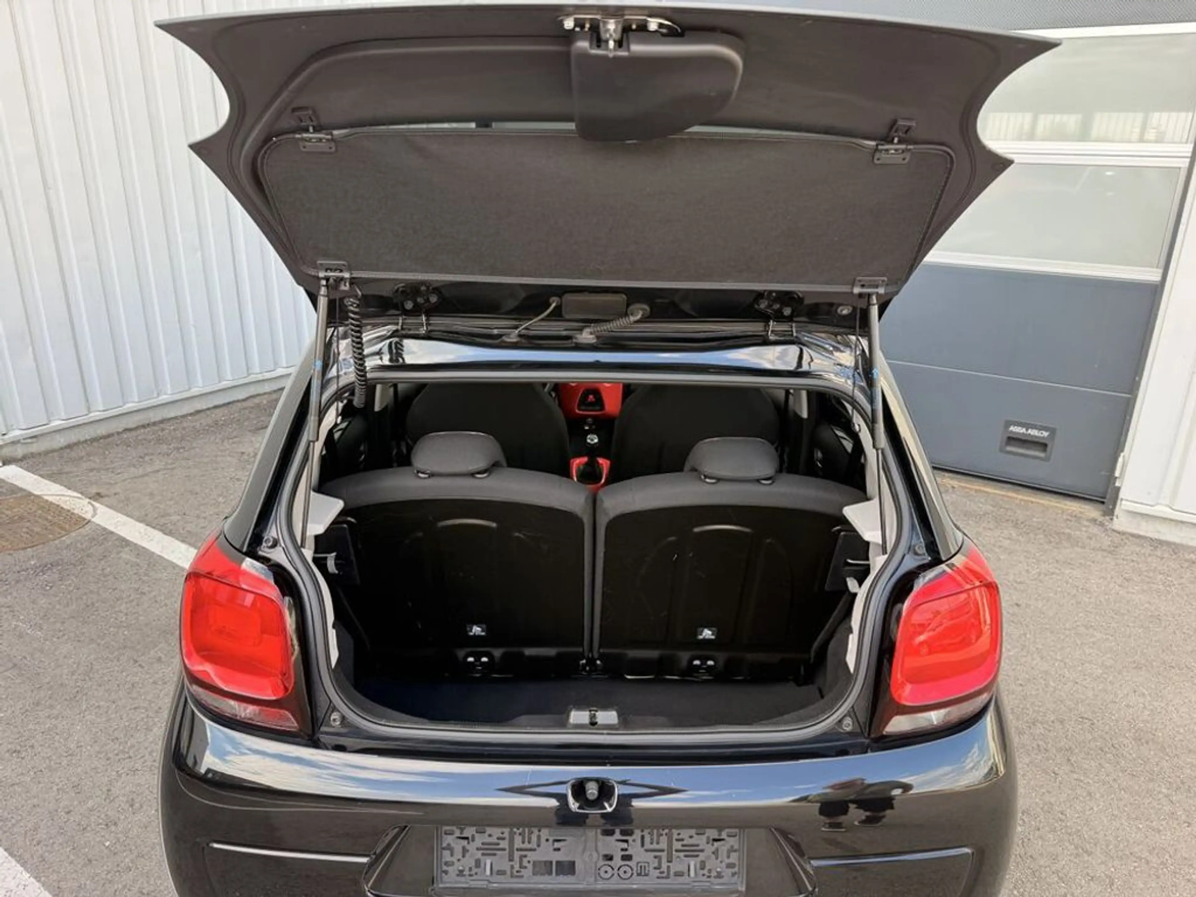 Citroen C1 Shine — photo 14