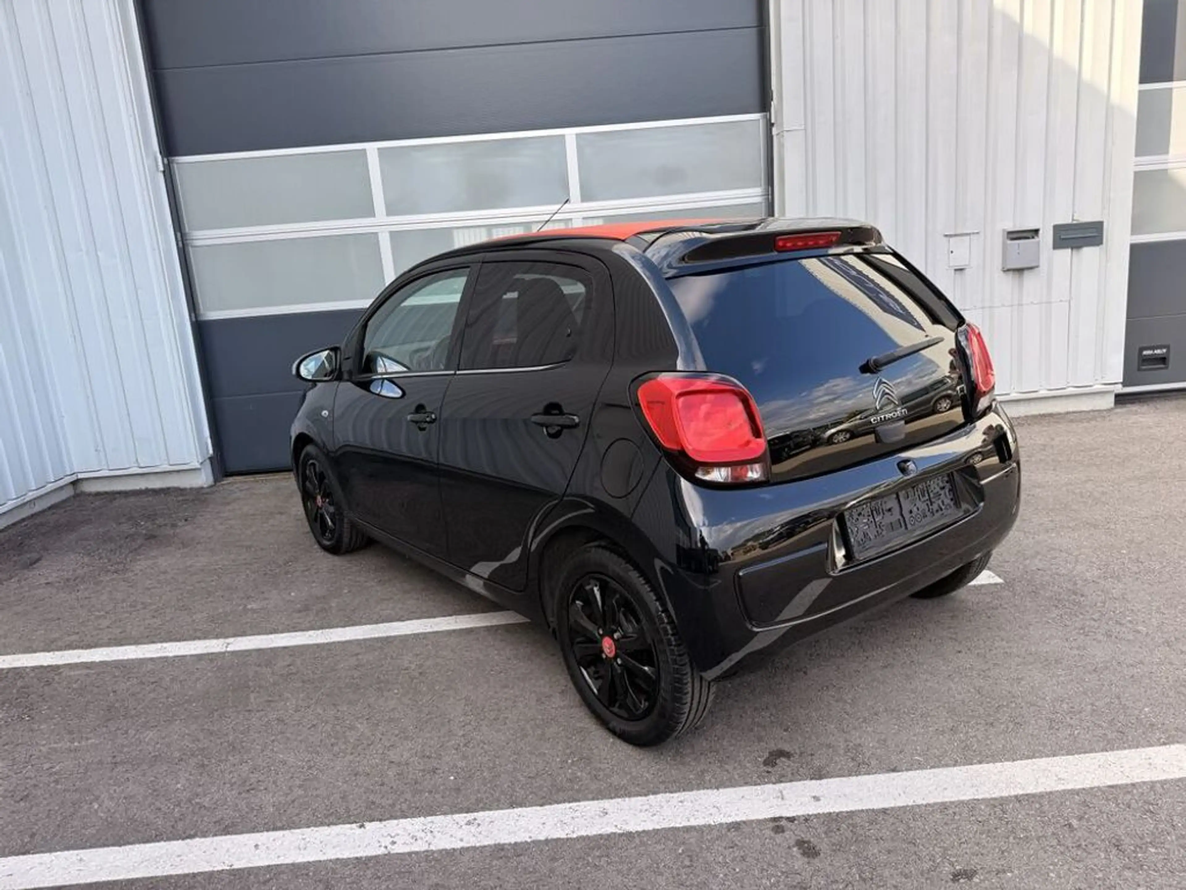 Citroen C1 Shine — photo 6