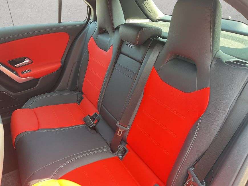 Mercedes-Benz A 250