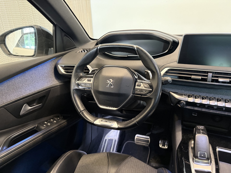 Peugeot 5008 1,5 BlueHDI 130 S&S 6-Gang GT Line — photo 11