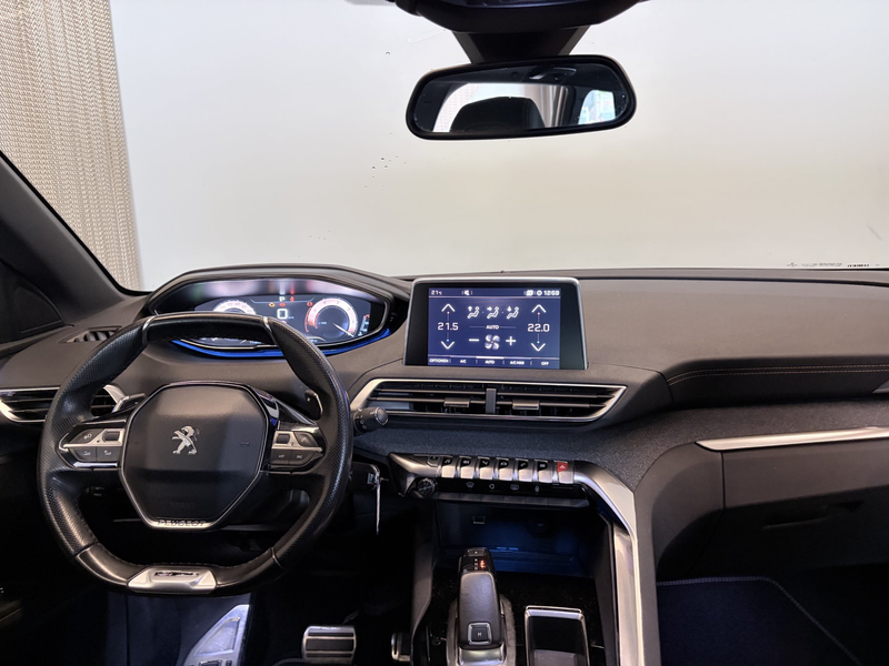 Peugeot 5008 1,5 BlueHDI 130 S&S 6-Gang GT Line — photo 13