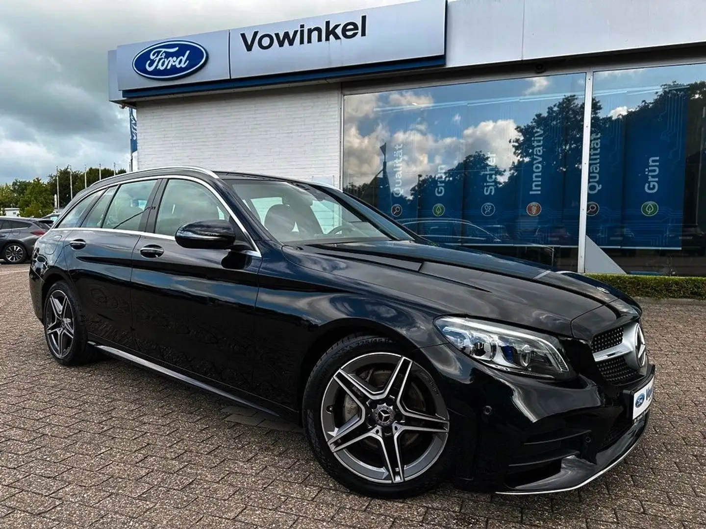 Mercedes-Benz C 220 T AMG-Line MultiBeam+Burmester+BLIS+ACC+WR Noir - 1