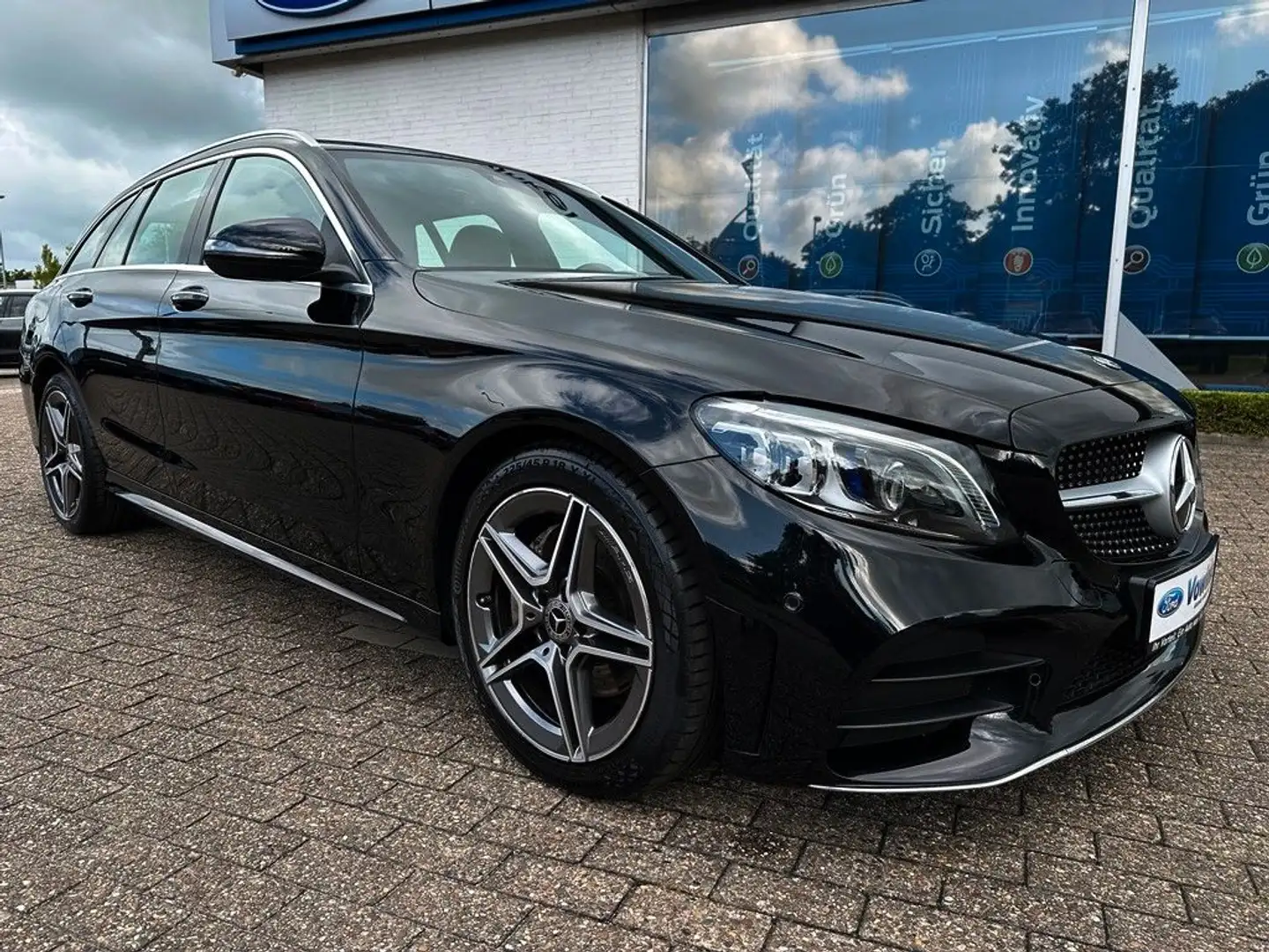 Mercedes-Benz C 220 T AMG-Line MultiBeam+Burmester+BLIS+ACC+WR Noir - 2