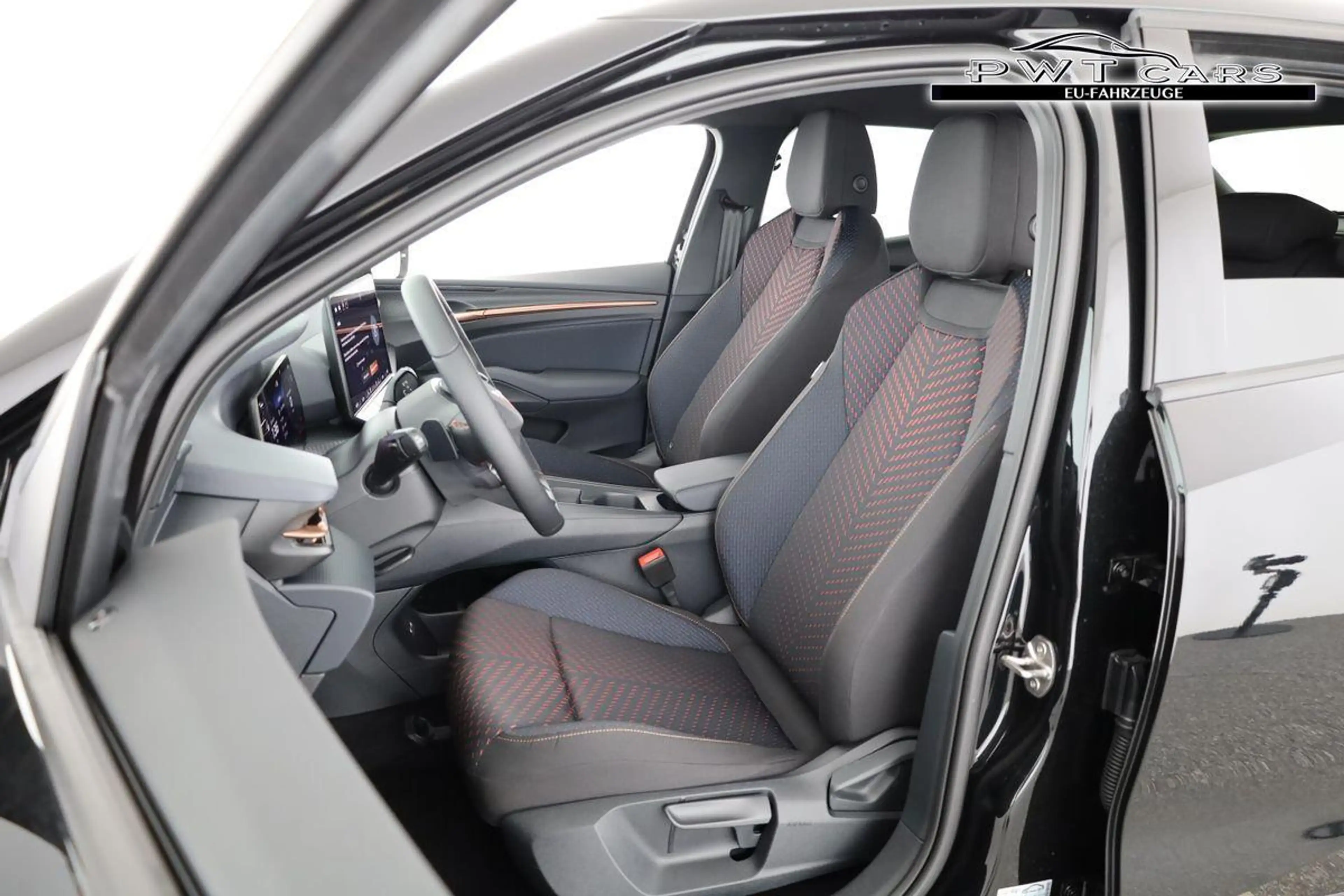 CUPRA Raval 155 kW Endurance 52 kWh, Edge, Kamera, 5 J.-Gar... — photo 10