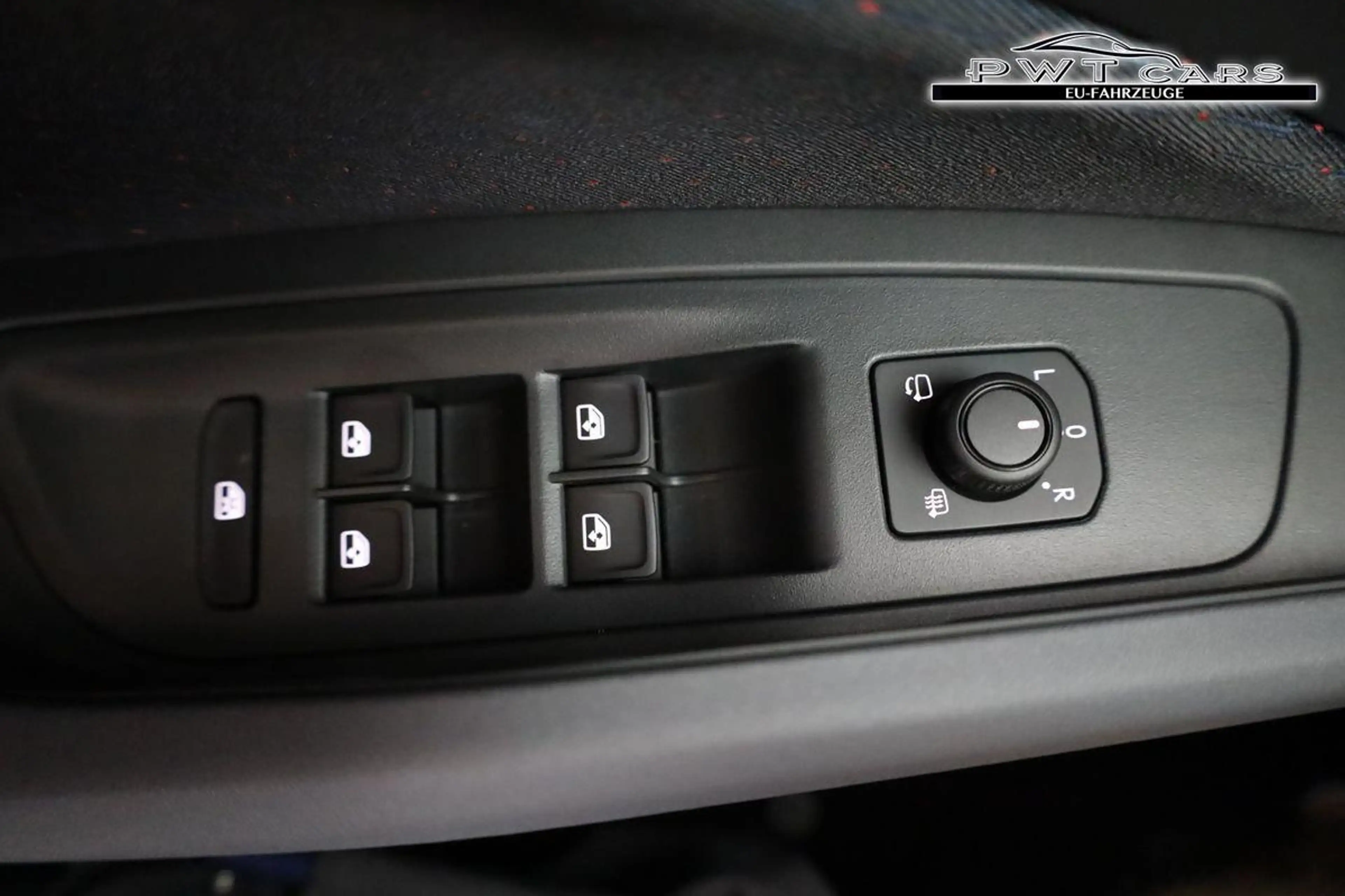 CUPRA Raval 155 kW Endurance 52 kWh, Edge, Kamera, 5 J.-Gar... — photo 7