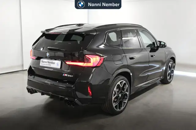 BMW X1 view 3