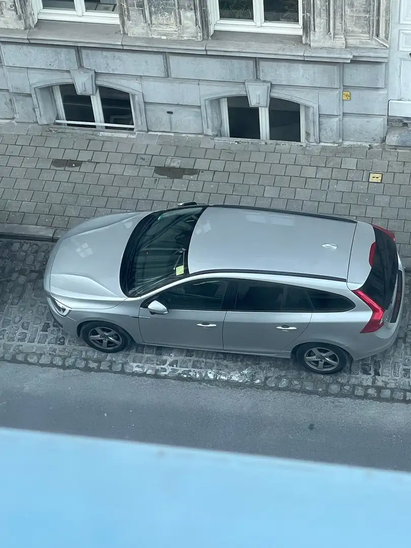 Volvo V60 D2 Geartronic Linje Svart - 1