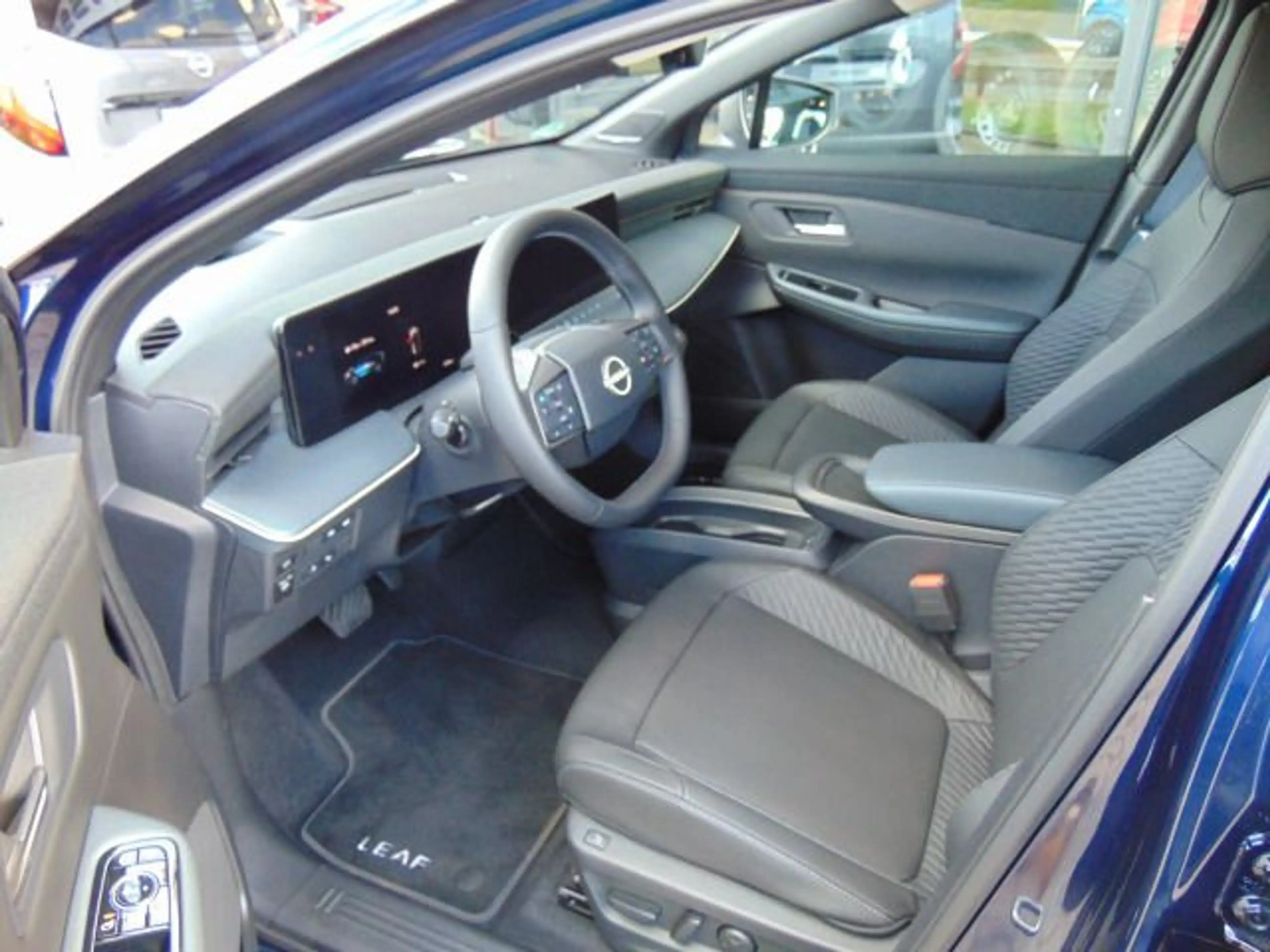 Nissan Leaf 75 kWh Evolve PGD, 360° Kamera & CCS Ladung — photo 9