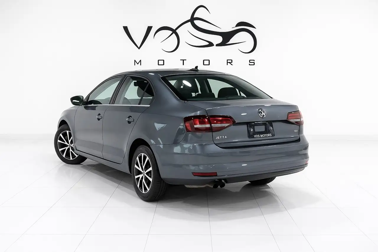 Volkswagen Jetta снимка Volkswagen Jetta