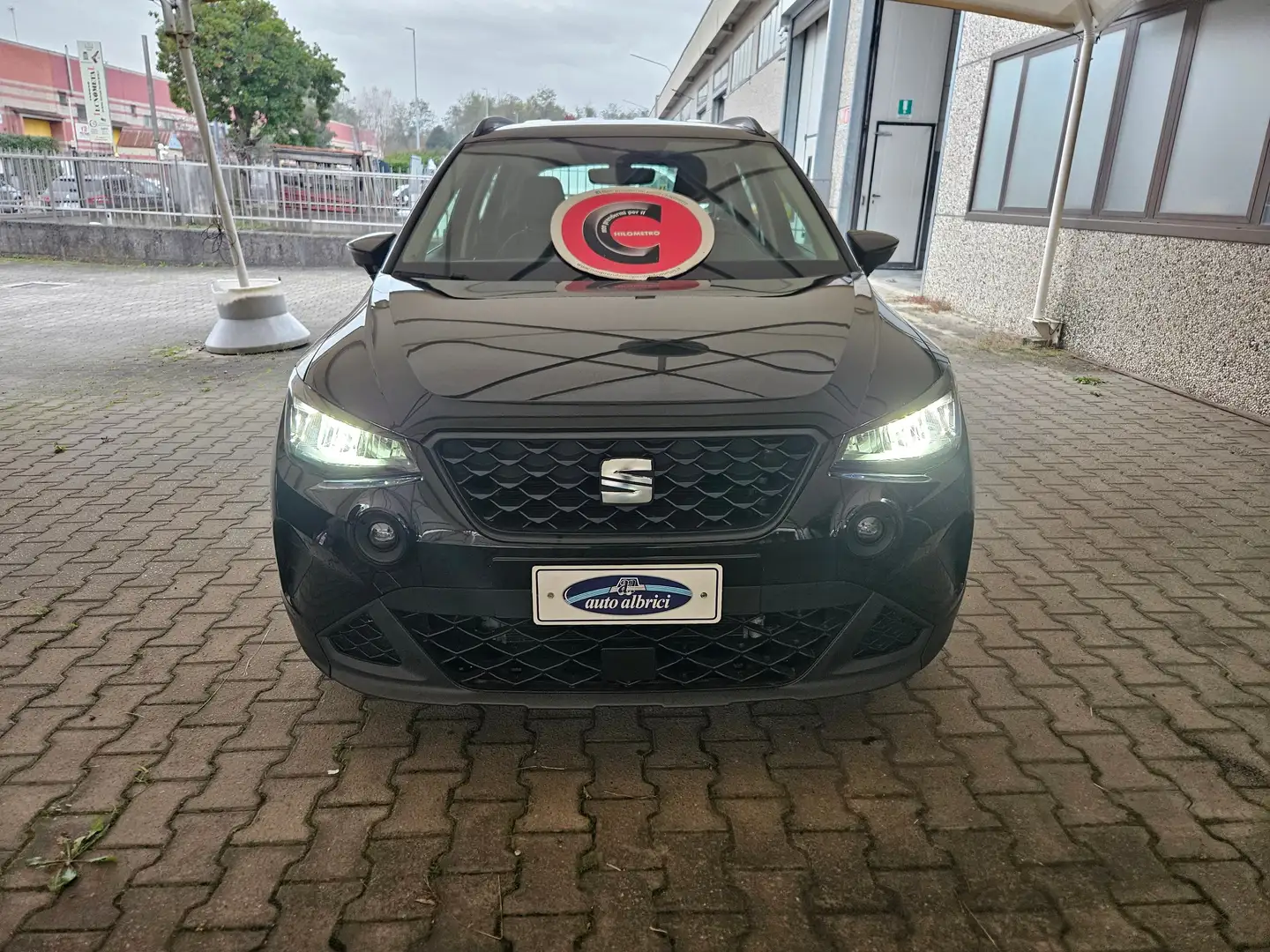 SEAT Arona 1.0 ecoTSI 95 CV STYLE Noir - 2