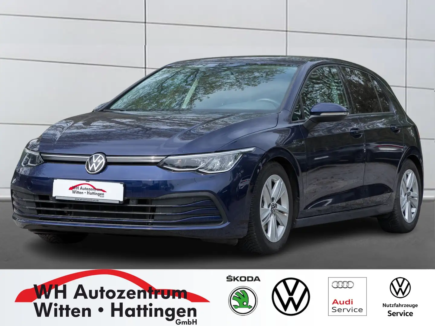 Volkswagen Golf VIII 1.5 TSI Life NAVI LED GJ-REIFEN ACC SITZHZ... Blu/Azzurro - 1