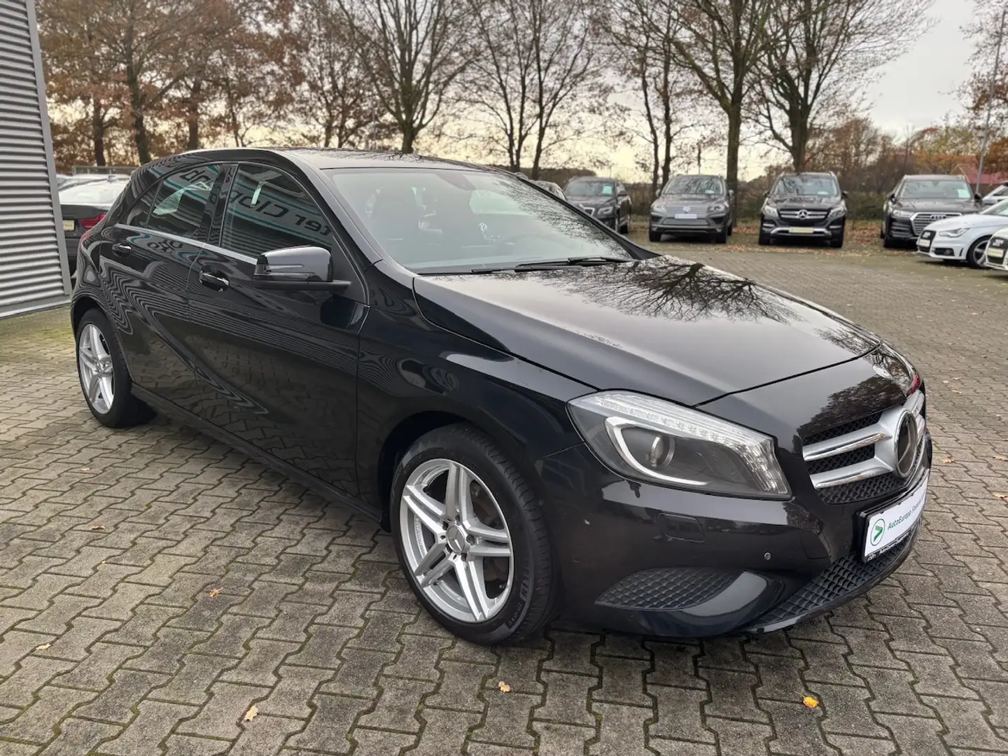 Mercedes-Benz A 200 CDI d "Urban" Schwarz - 2