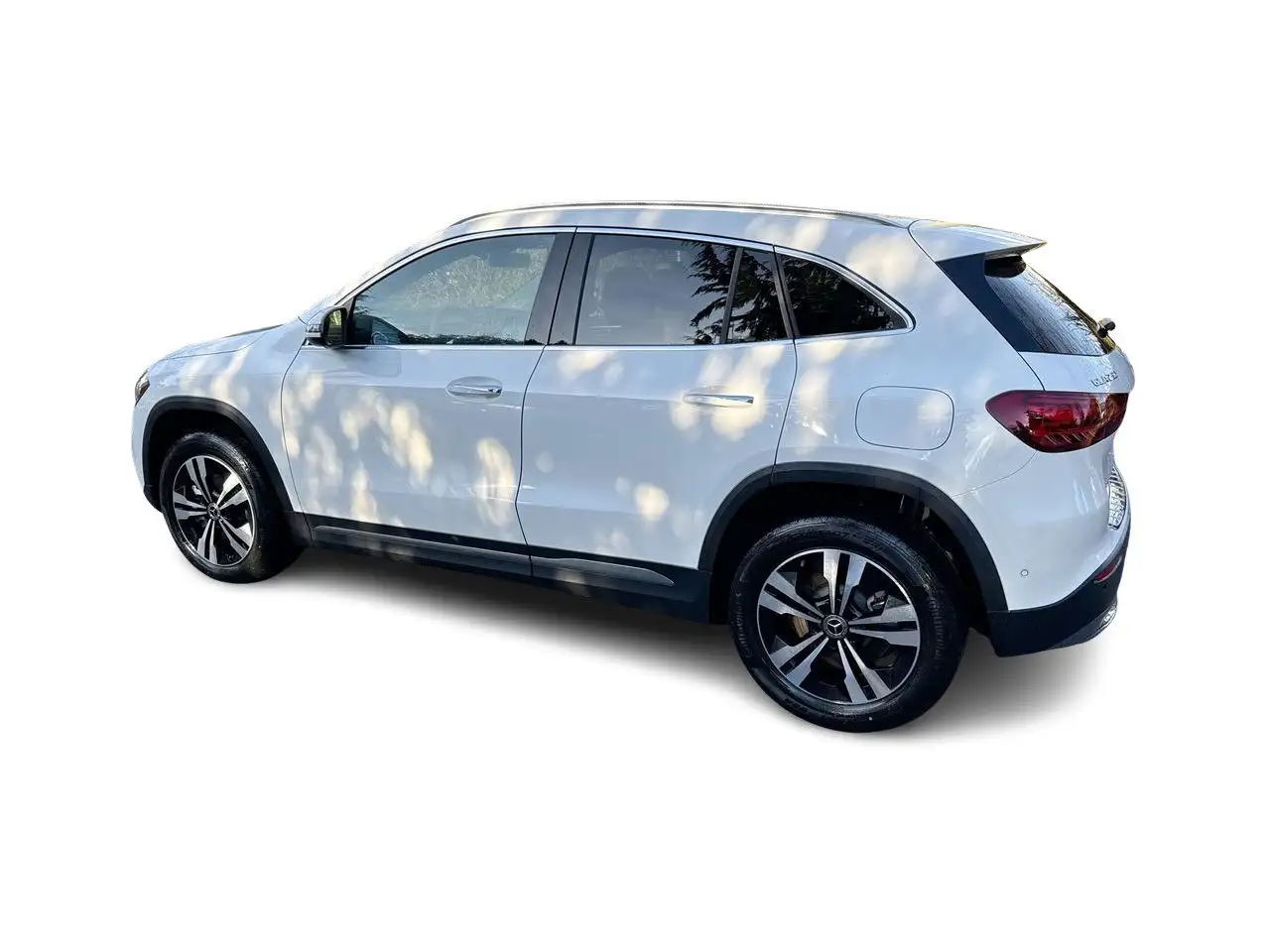 Mercedes-Benz GLA снимка Mercedes-Benz GLA