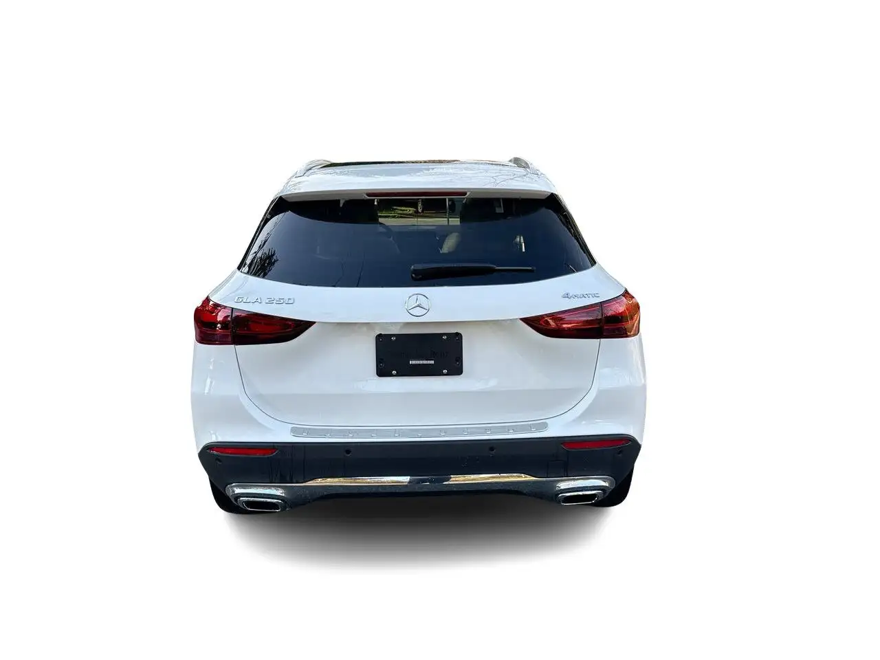 Mercedes-Benz GLA снимка Mercedes-Benz GLA