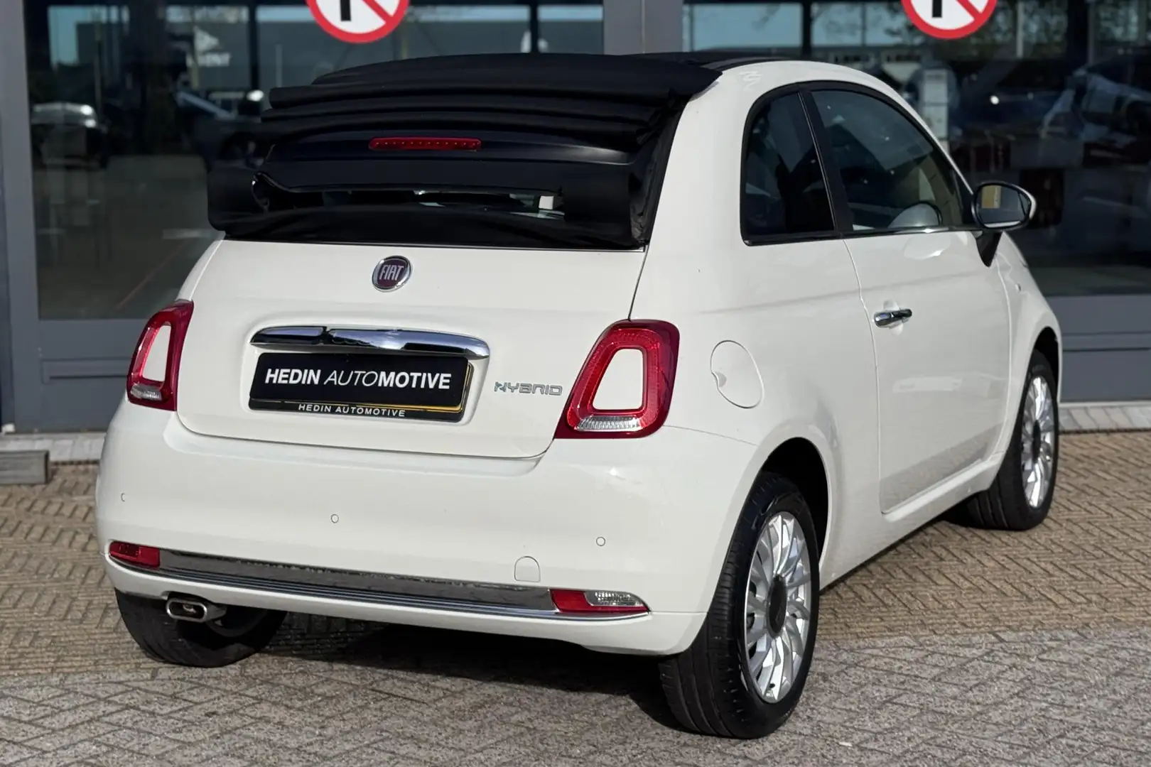 Fiat 500 1.0 Hybrid Dolcevita Cabriolet | Navigatie via App Wit - 2