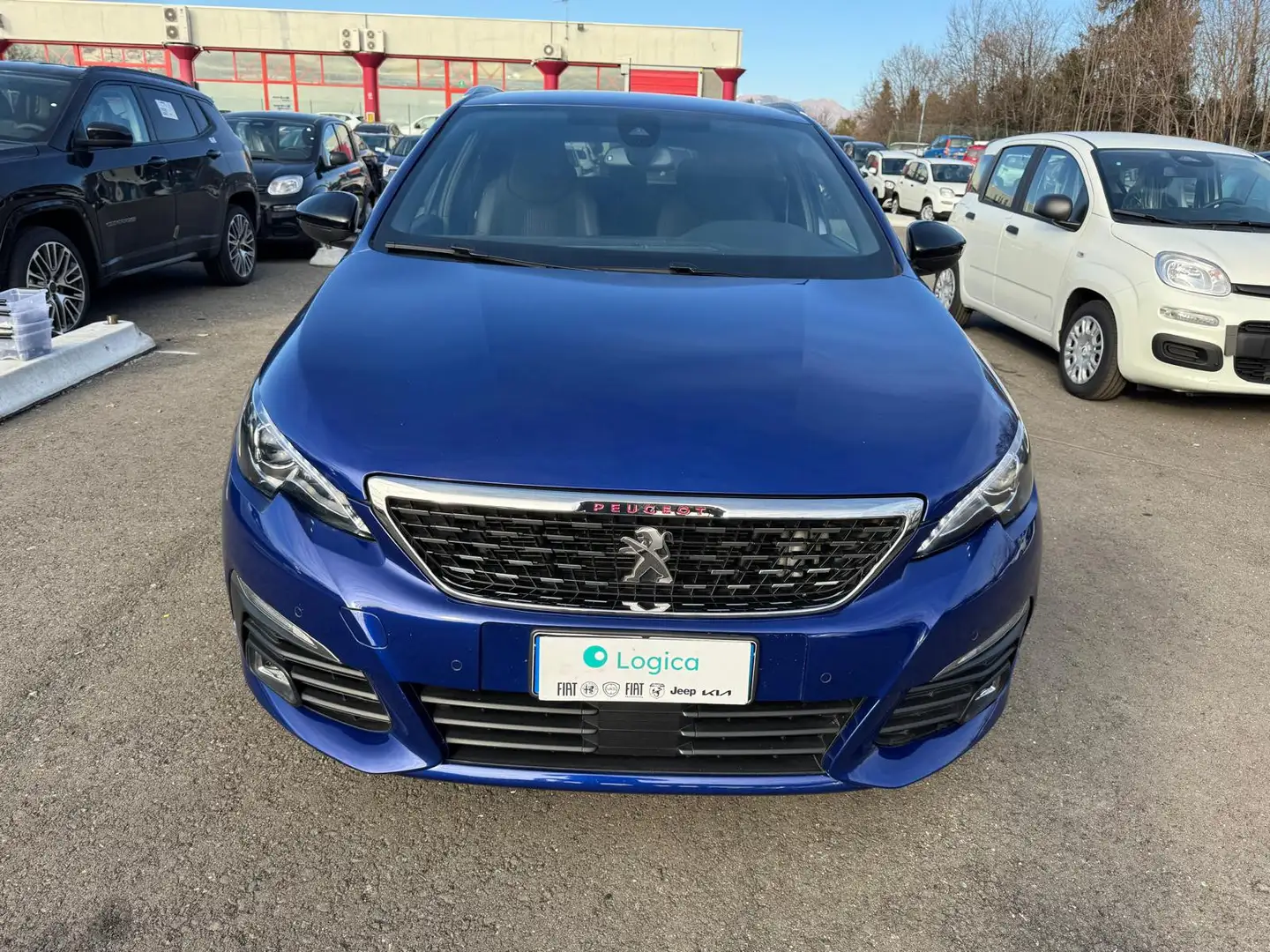 Peugeot 308 Station Wagon 1.2 PureTech Turbo Active Blauw - 2