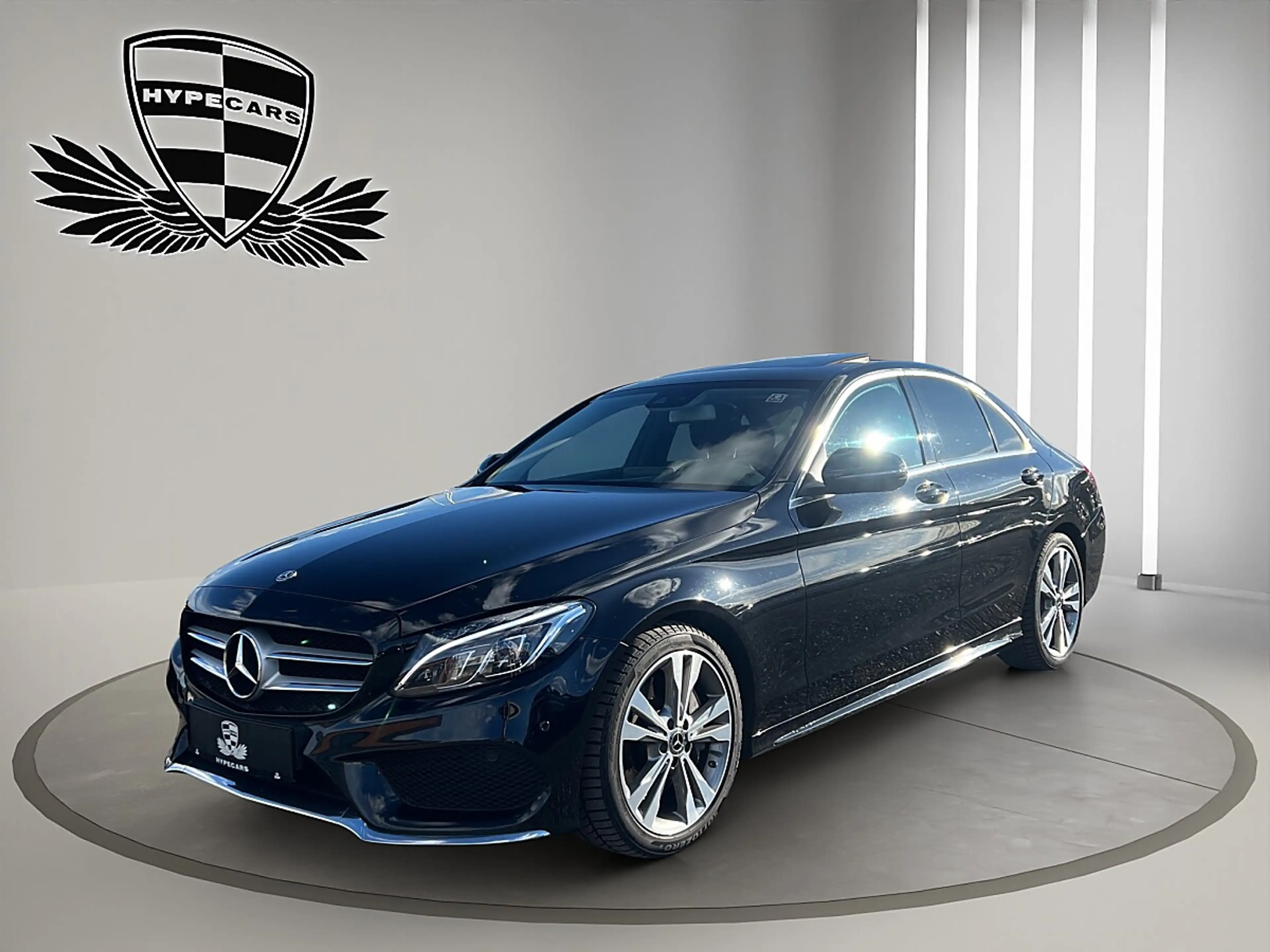 Mercedes-Benz C 250 AMG Line Aut. *NAVI*TOTWINKEL*AMBIENTE*SCHIEBED...