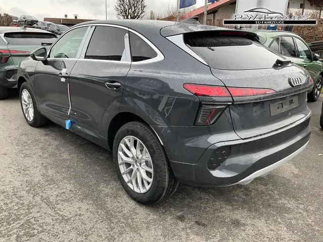 Audi Q3 Sportback TFSI quattro 150 kW quattro, AHK, Nav... Ansicht 2