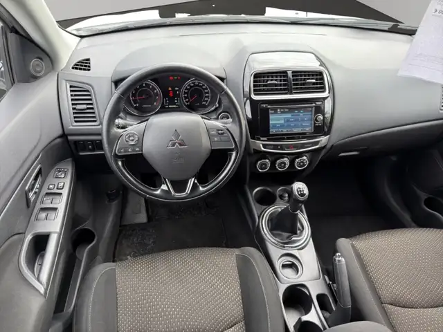 Mitsubishi Asx view 11