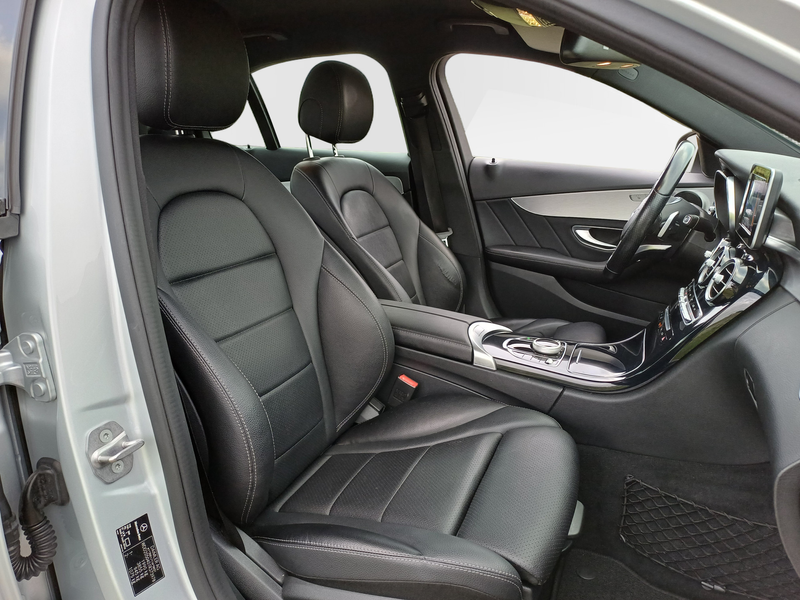 Mercedes-Benz C 180 AMG / Leder / LED / NLauto — photo 32