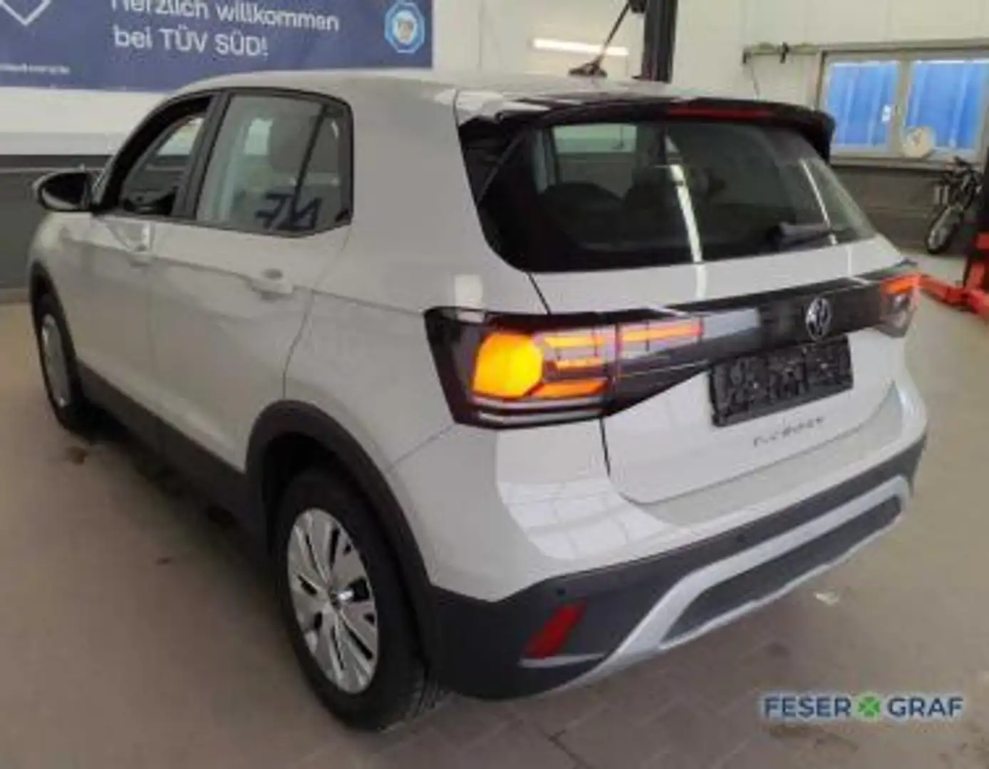 Volkswagen T-Cross 1.0 TSI 70 kW 5-Gang LED SHZ App-Con. Grau - 2