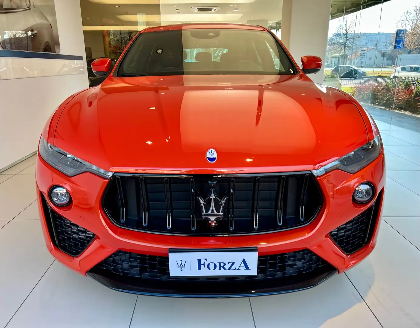 Maserati Levante 3.0 V6 430cv F-Tributo Special Edition Oranj - 2