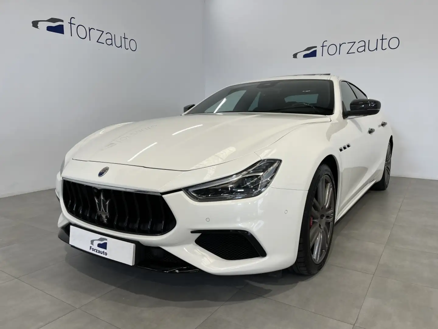 Maserati Ghibli GranSport S Q4 Aut. 430 Blanc - 1