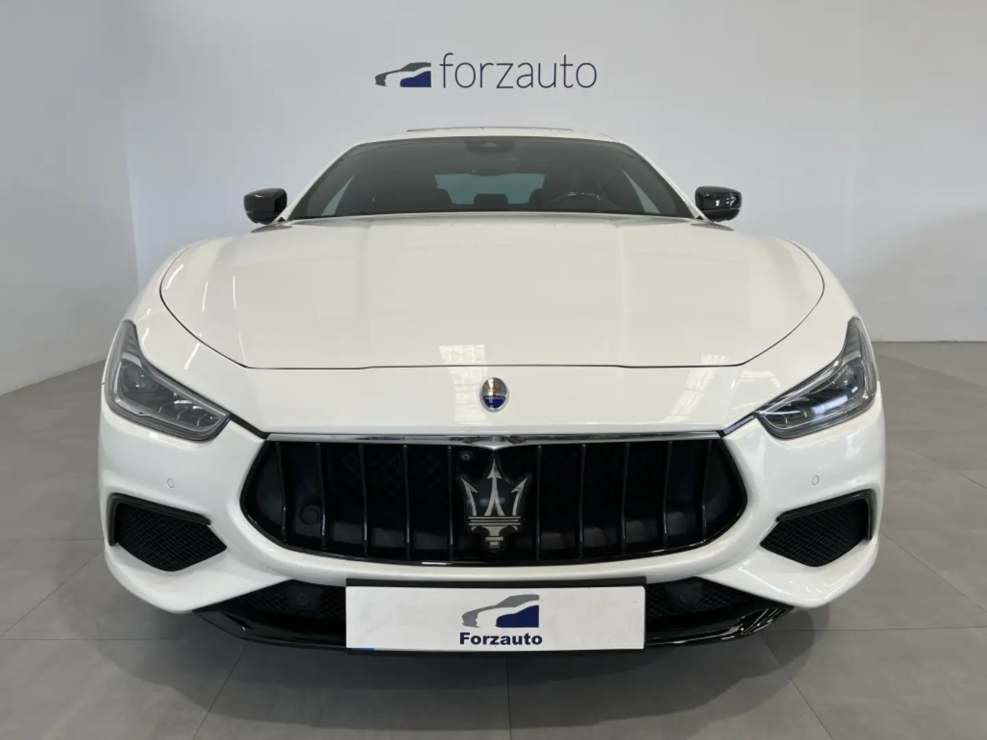 Maserati Ghibli GranSport S Q4 Aut. 430 Blanc - 2
